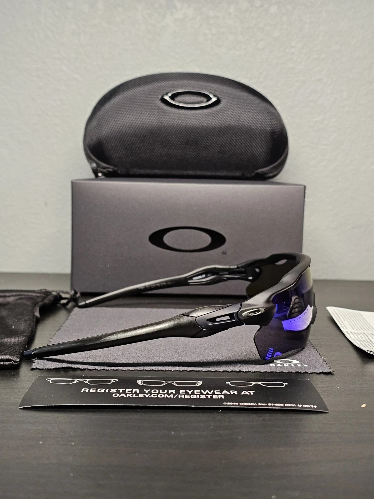 Oakley Radar EV Path Prizm, Sapphire Blue Lens Polarized Black Frame OO9208-07