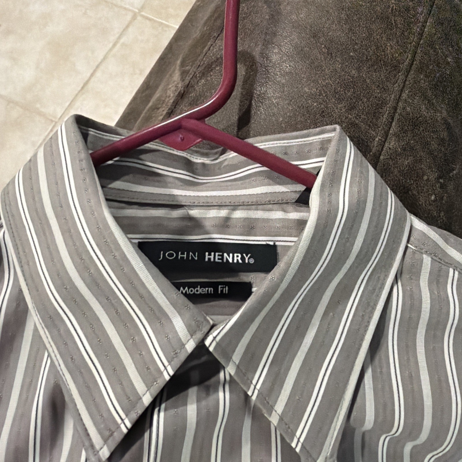 John Henry Men’s Gray Stripe Modern Fit Long Button Up Sleeve Shirt Size L