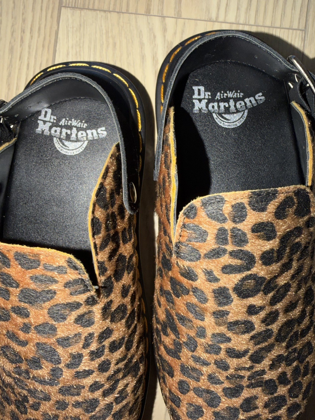 New Dr. Martens Zebzag Leopard Print Hair On Leather Mules Clogs Womens 6 23cm