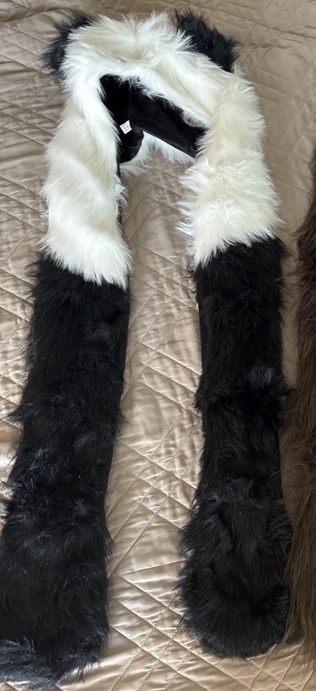 Unisex Adults Teenagers Faux Fur Fluffy Animal Hat with Paws