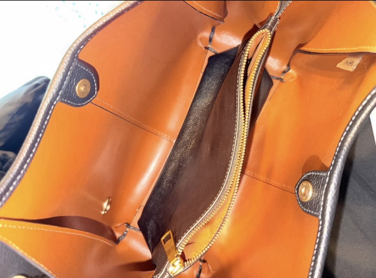 Lana Coach shoulder bag Authentic