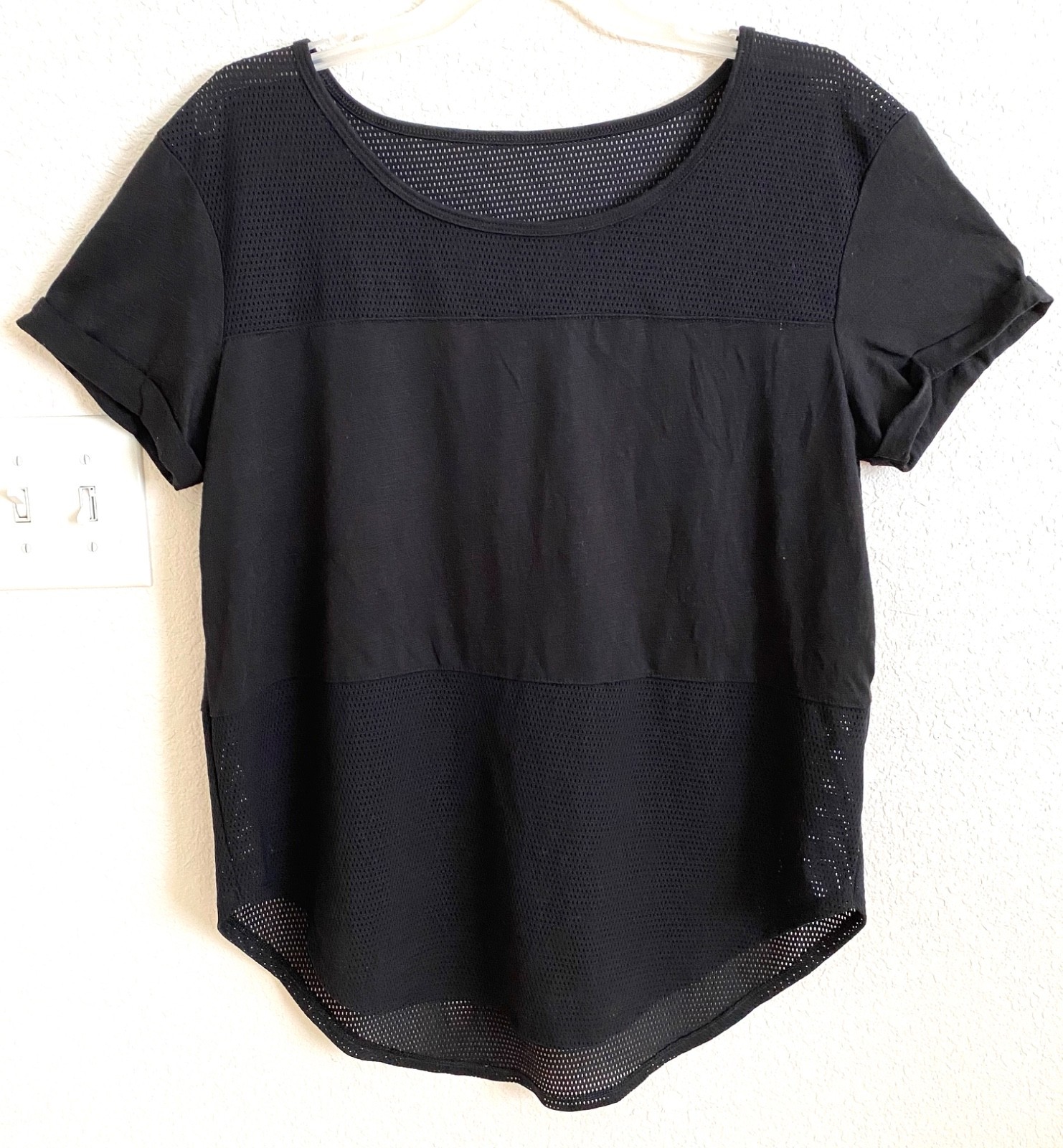 Women’s SO Black V-neck Active Tee Top – Sz XL – NEW