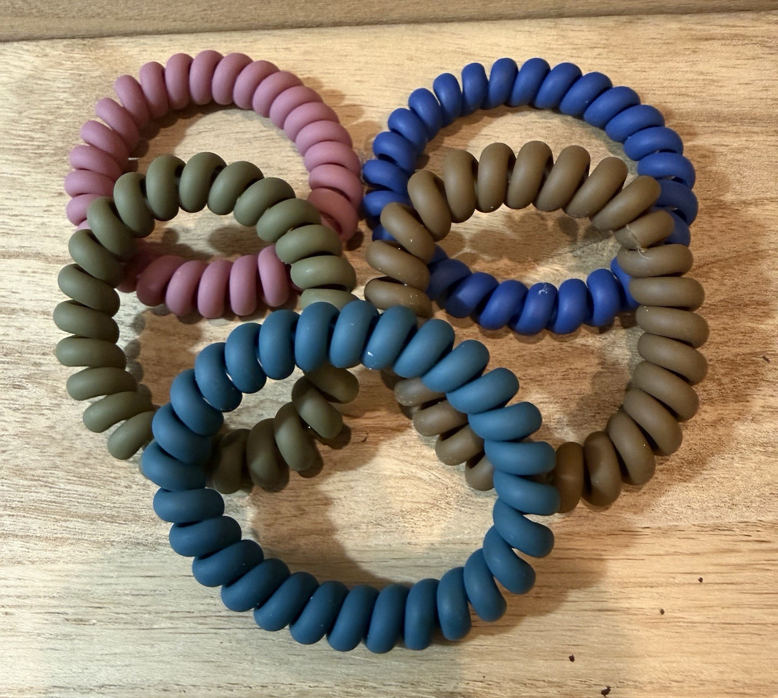 Beauty Spiral Hair Bands 5 pcs Multicolor – A0266