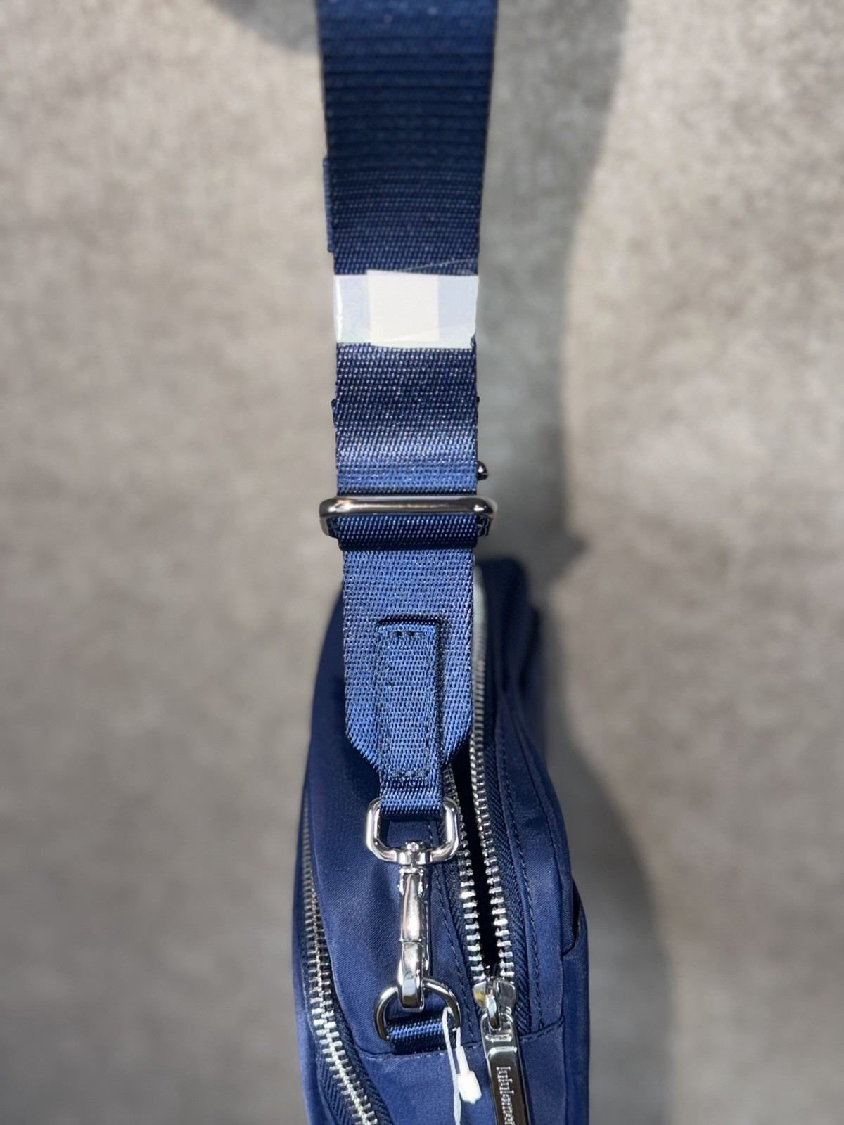 Lululemon Everywhere Crossbody 2L Metal Hardware Color Club Blue/Silver
