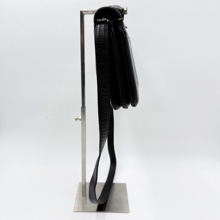 CELINE (Celine) Carriage Hardware Vintage Shoulder Bag Leather Black Gold Hardwa