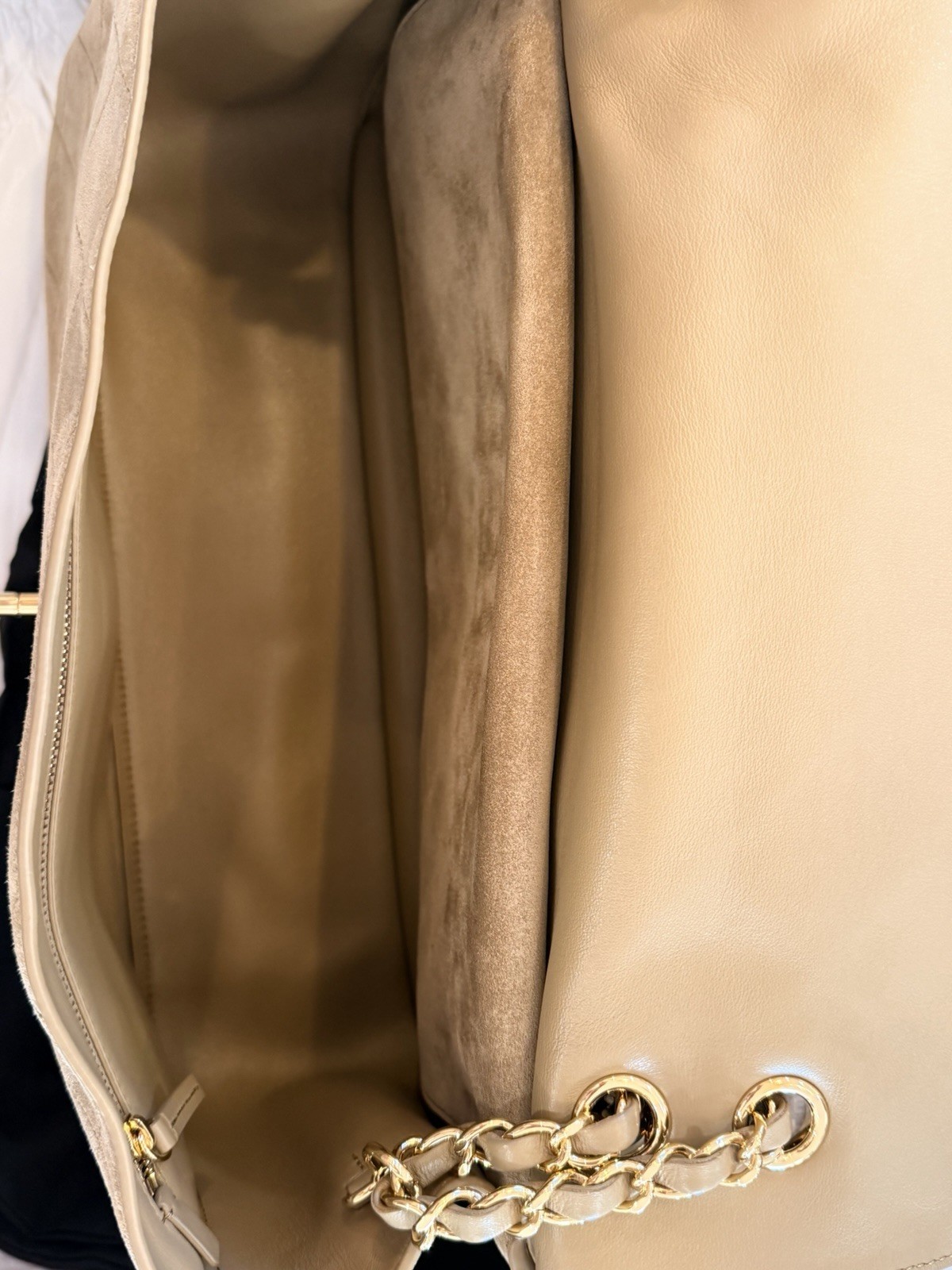 CHANEL Beige Quilted Flap Shoulder Bag Chain Strap Turn Lock Gold HW