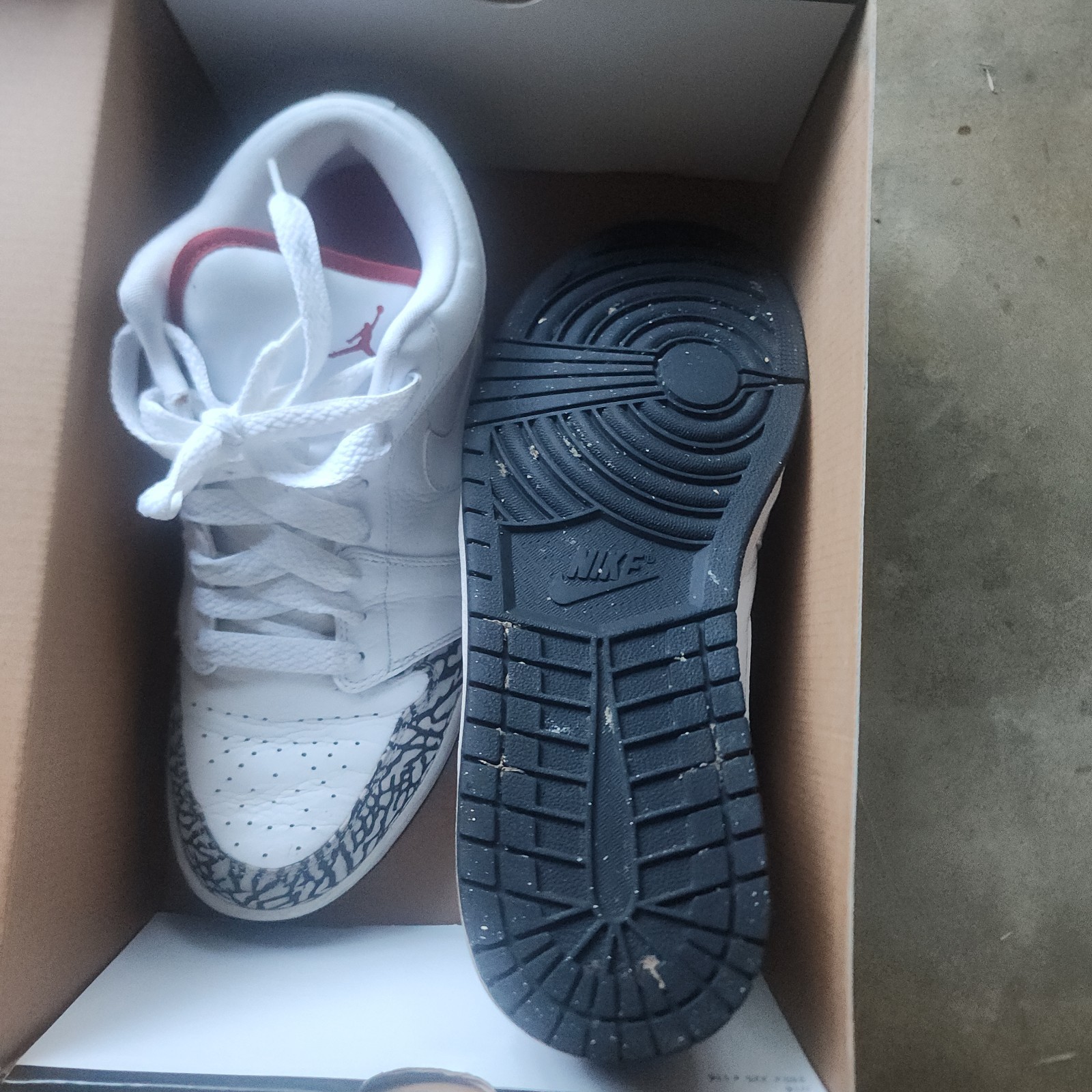 RARE 2008 Air Jordan 1 Phat Low ‘White Cement’ – Size 10.5 -( 350571 161 )