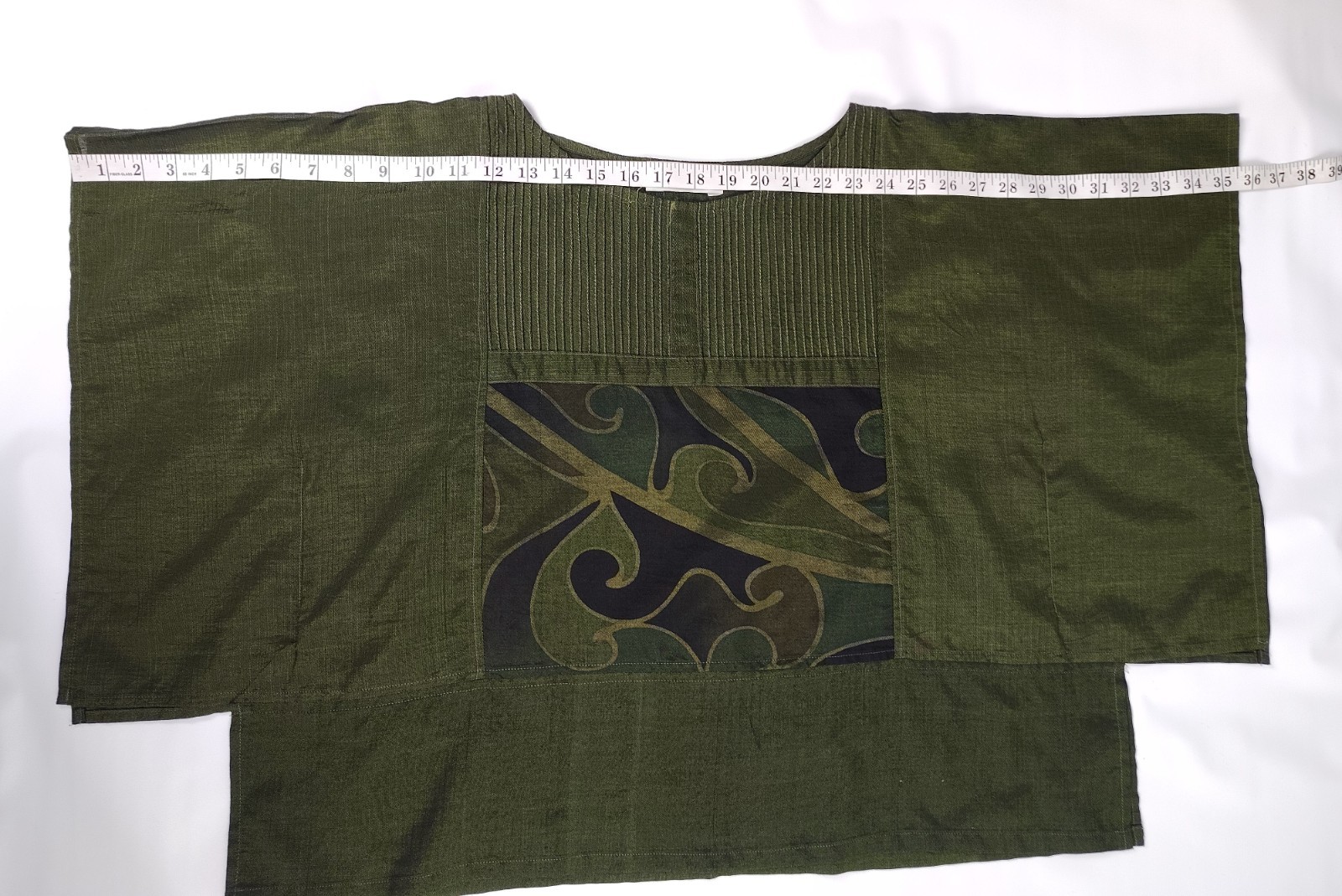 MACHIKO Top Green Silk Blend Asian Art to Wear Lagenlook One Size Kimono Blouse