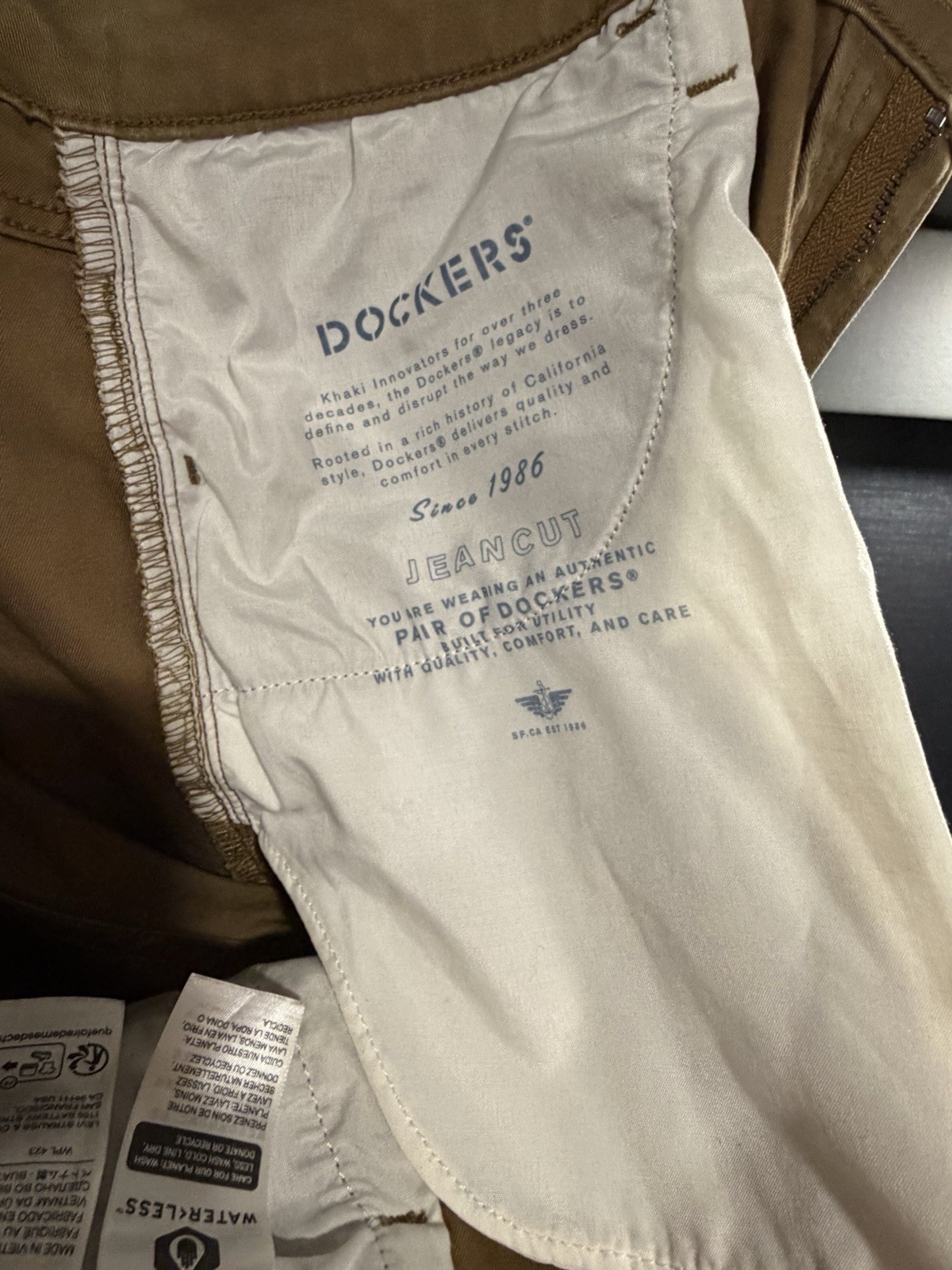 Dockers Men’s Brown Cotton Twill Casual Pants Straight Fit Flat Front 34W 5P