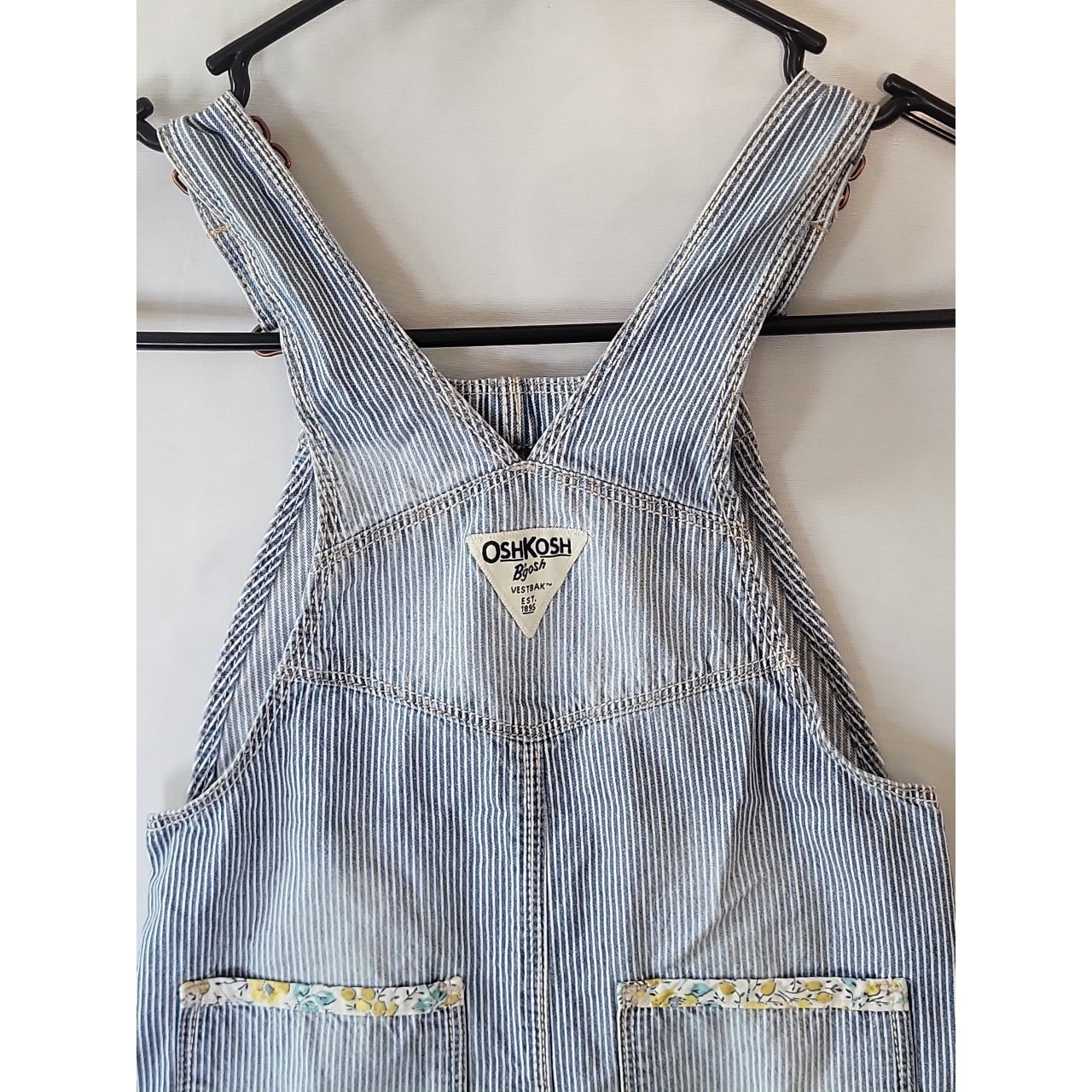OshKosh B’gosh Girls 4T Striped Denim Shortalls Front/Back Pockets