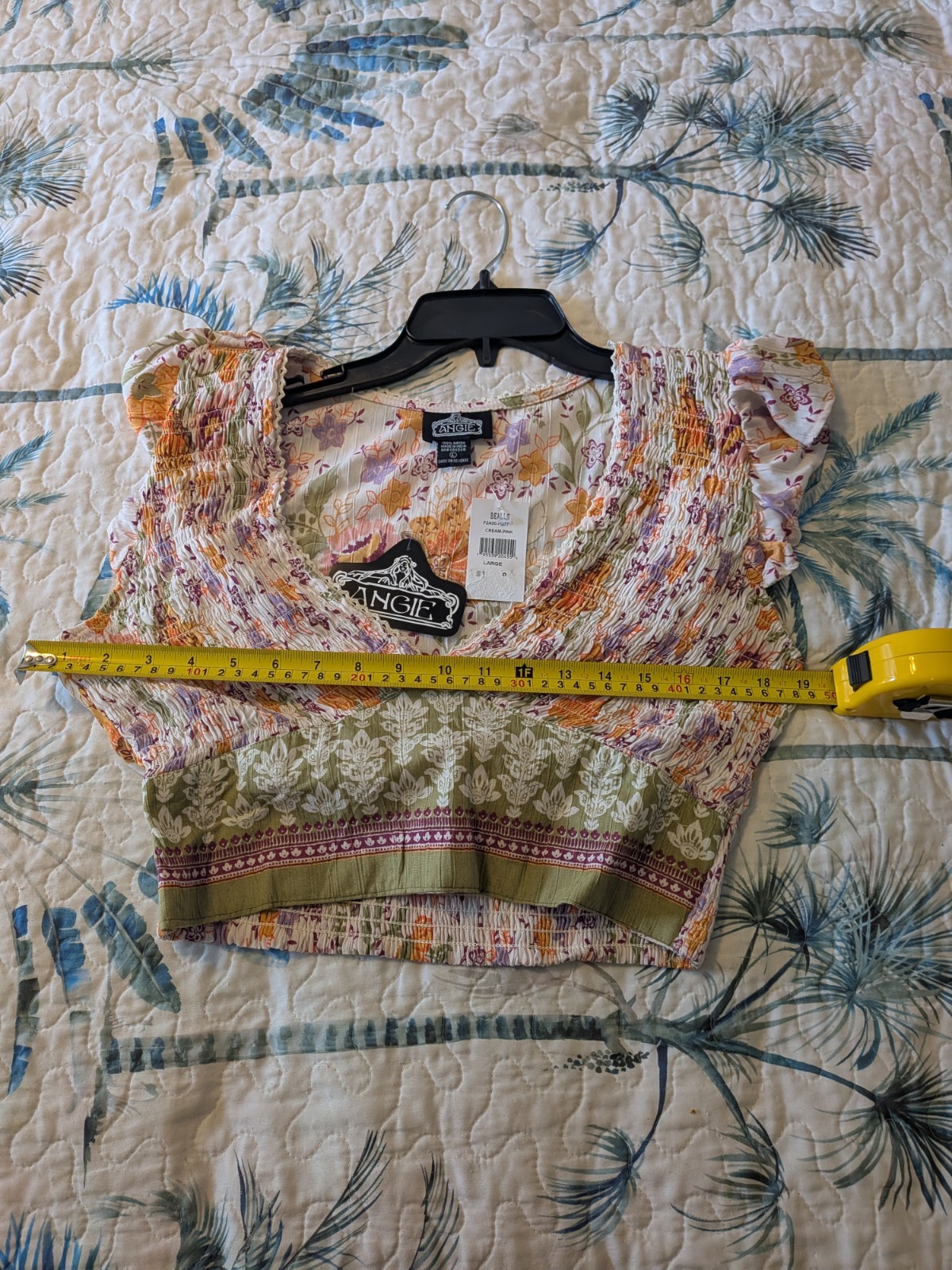 Angie Cap Sleeves Floral Print Low-Cut Crop Top Sz. L MISSES NEW (Runs Small)
