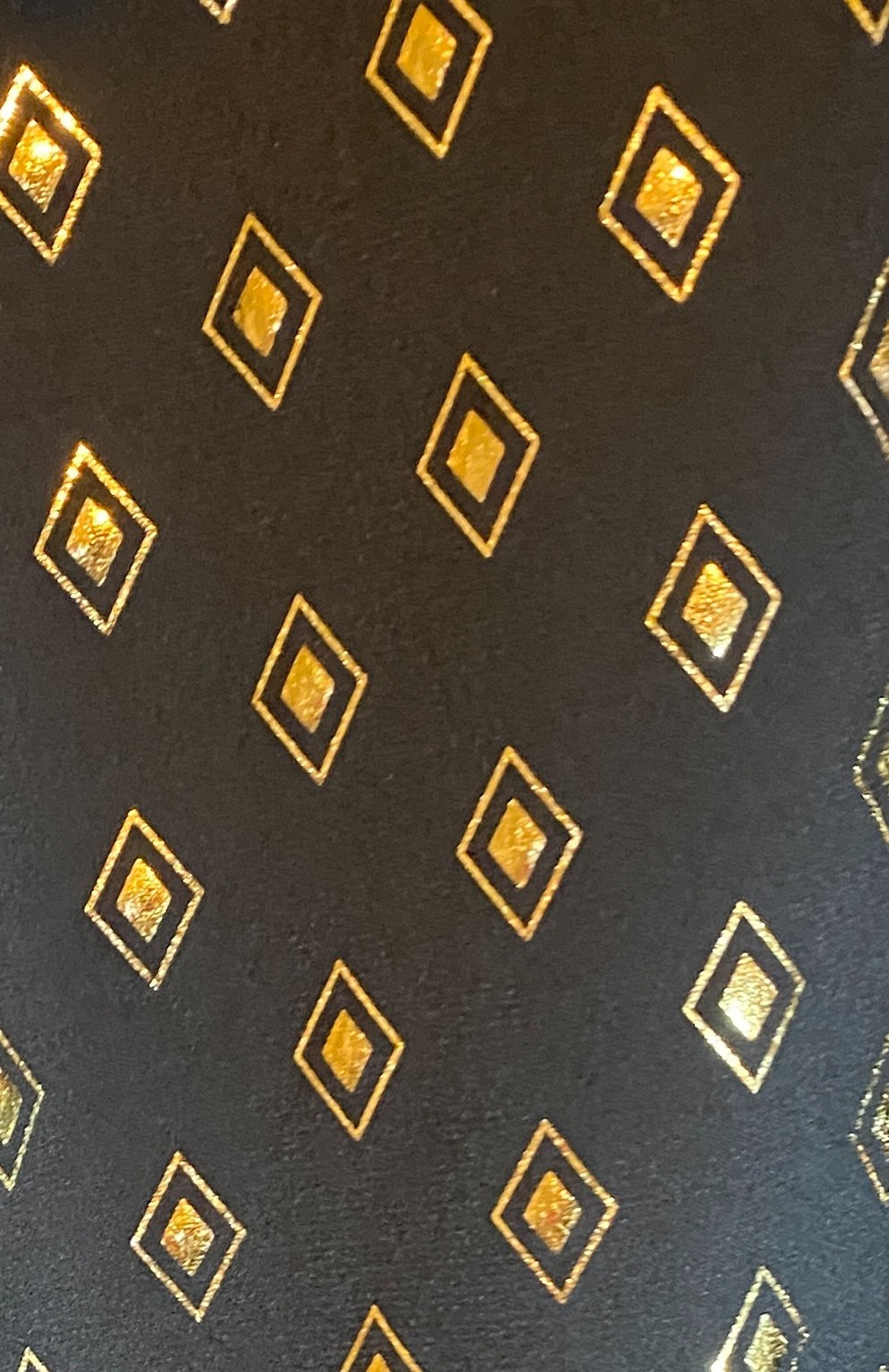 Worthington 1X Dressy Gold Diamond Pattern Stretch Top Blouse