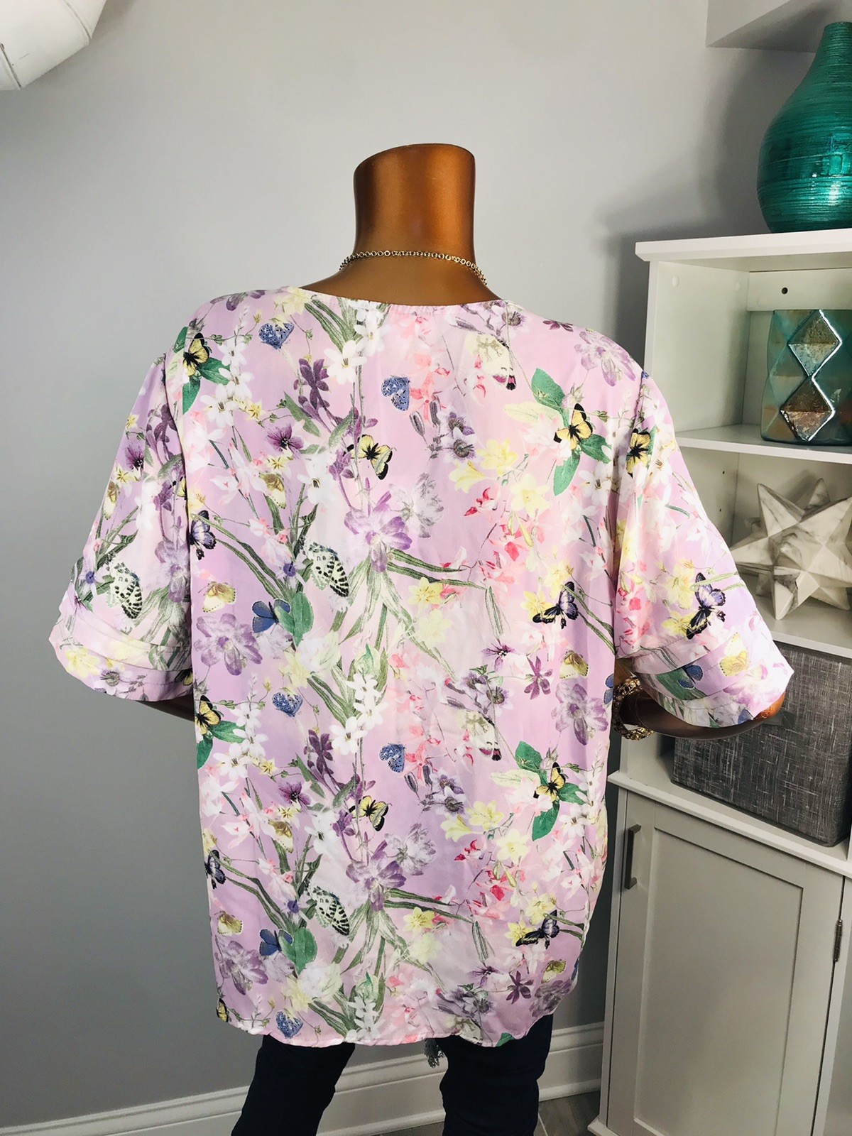 Cynthia Rowley 1X Plus Top Floral Prints Short Sleeves Summer Blouse Low V Cut