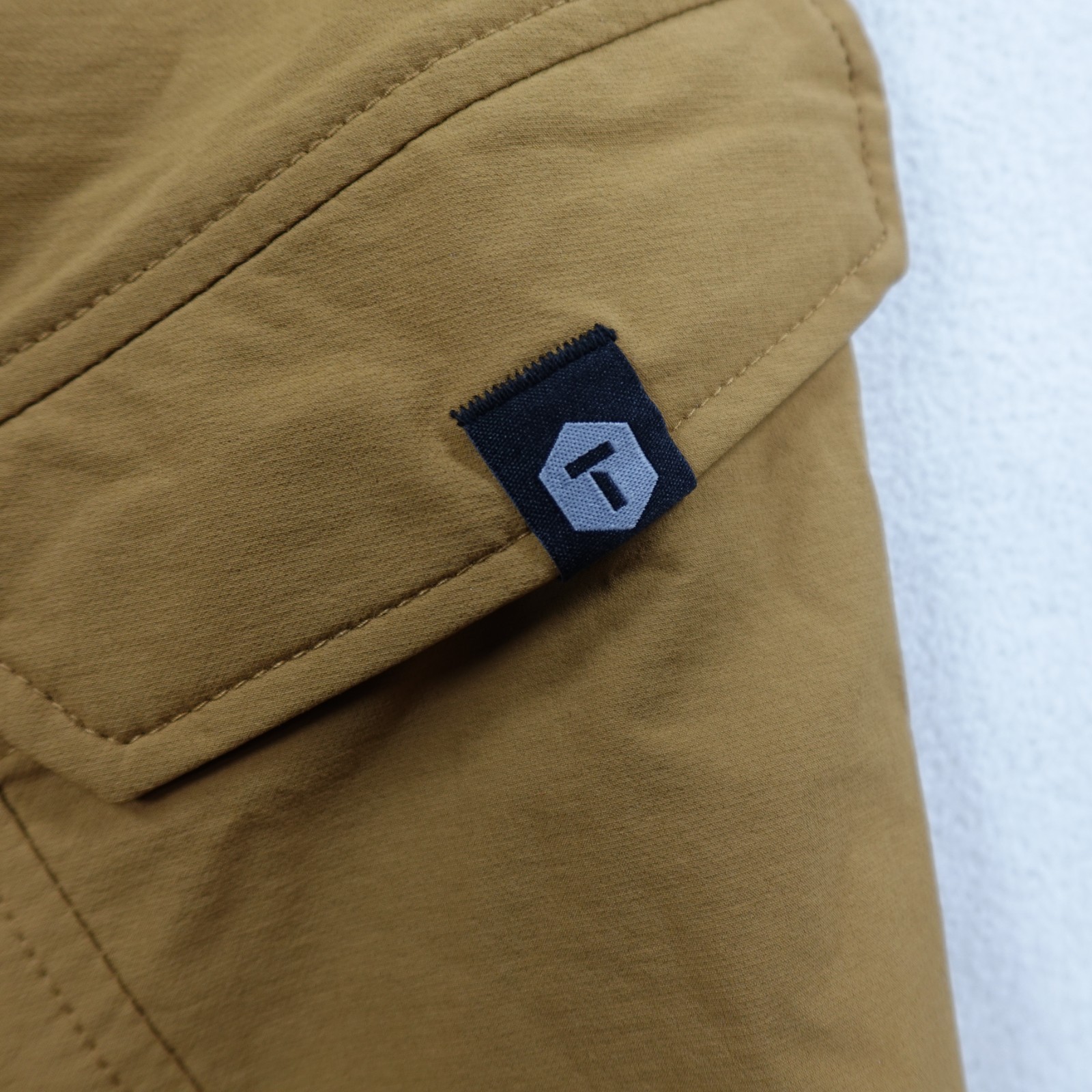 Truewerk T1 Werkpant Pants Mens 38 Brown Tech Cargo Work Performance Stretch NWT
