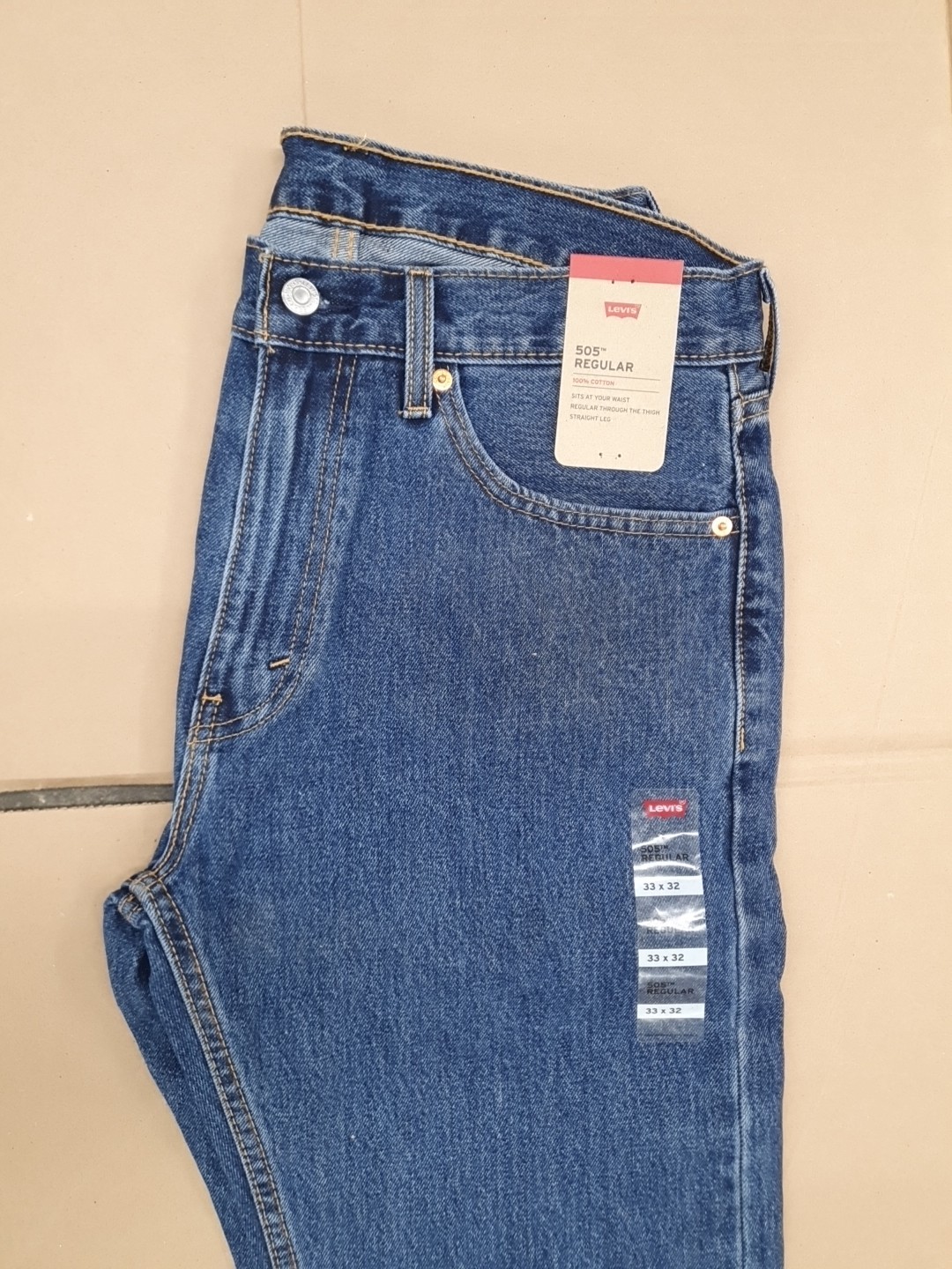 Levi’s Men’s 505 Regular Fit Denim Jeans CG2 Medium Stonewash Size 33 X 32 NWT