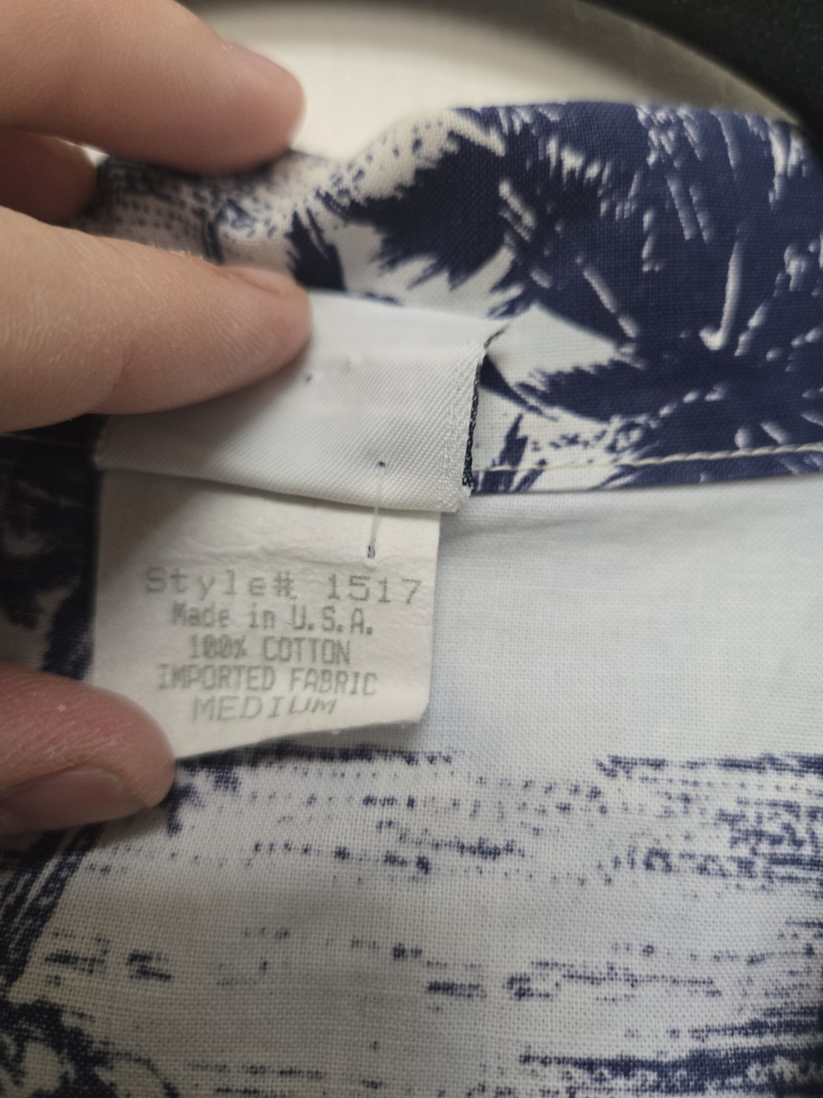 Water Blocks Oceanside California Hawaiian shirt men’s MEDIUM tropical USA made