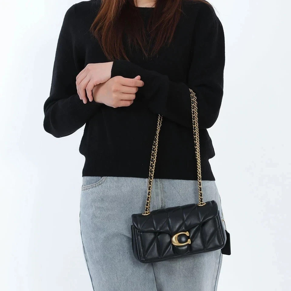 COACH Tabby 20 Quilted Shoulder Bag Leather Black Gold outlet NEW
