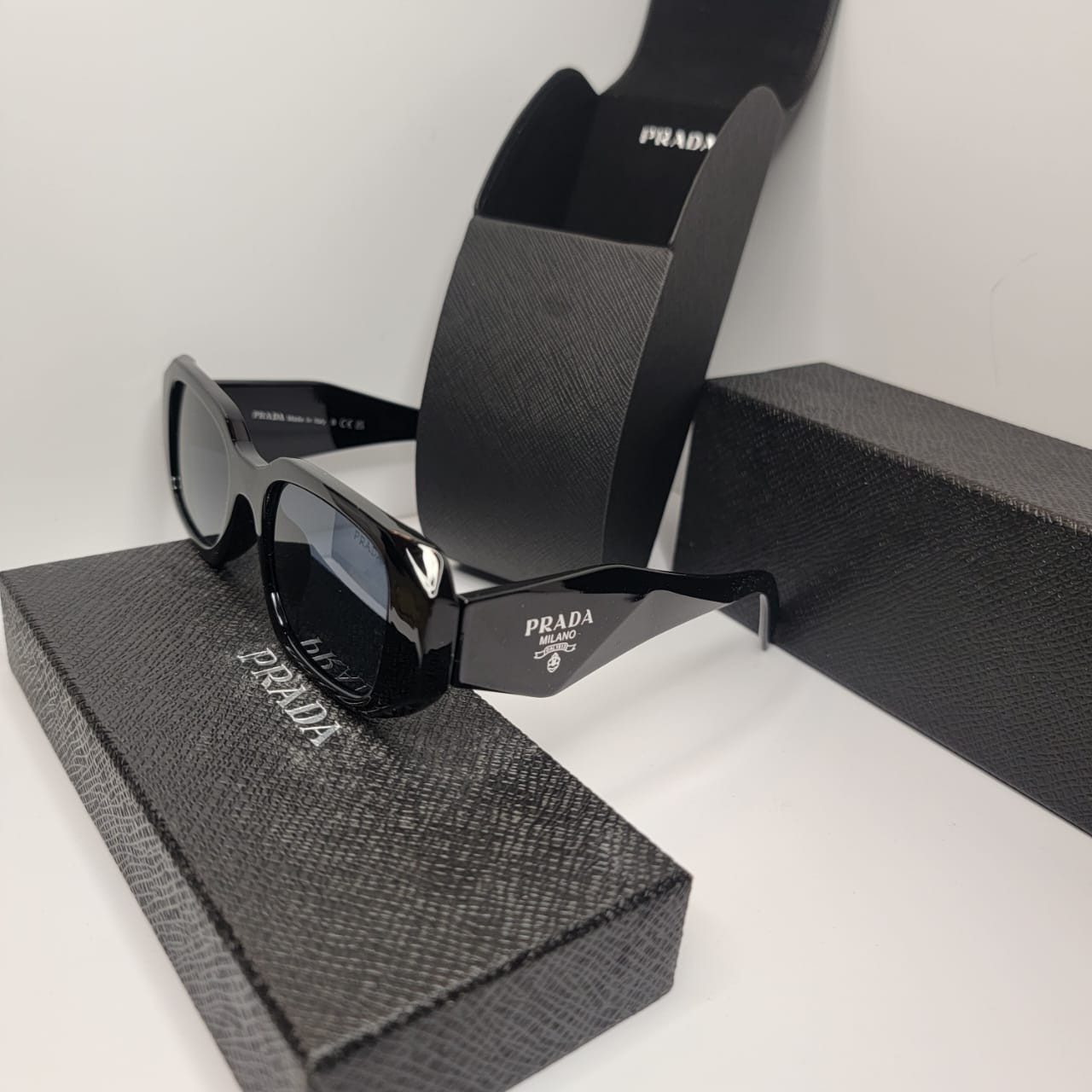 PRADA Milano Women’s Rectangular Chic Sunglasses Black Frame Gray Tinted UV400