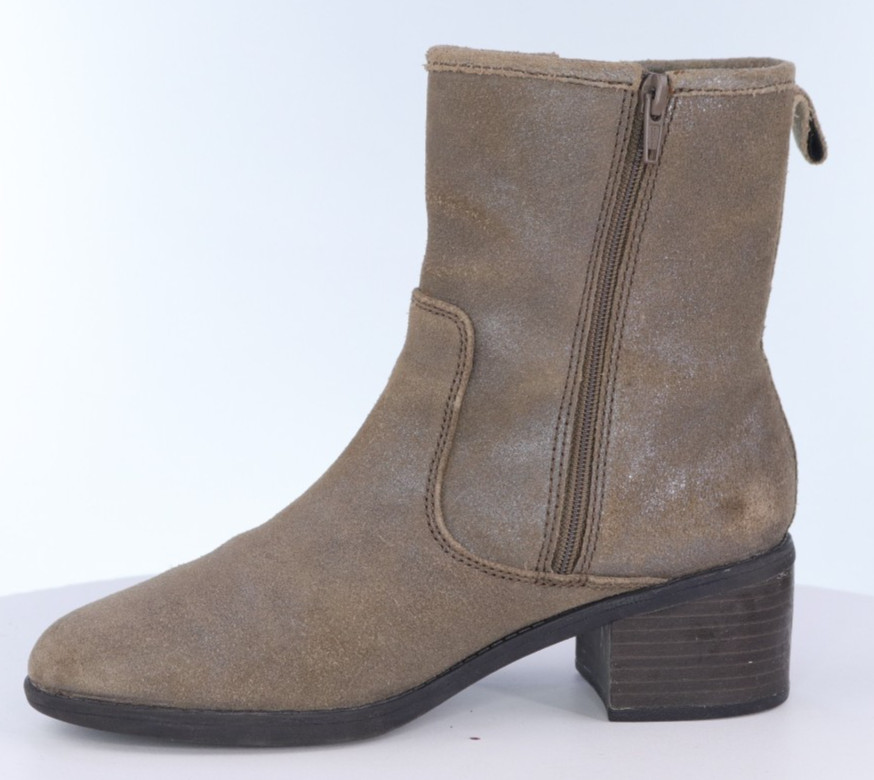 Clarks Collection Women’s Heeled Booties Boots Size 7 Leather Bronze