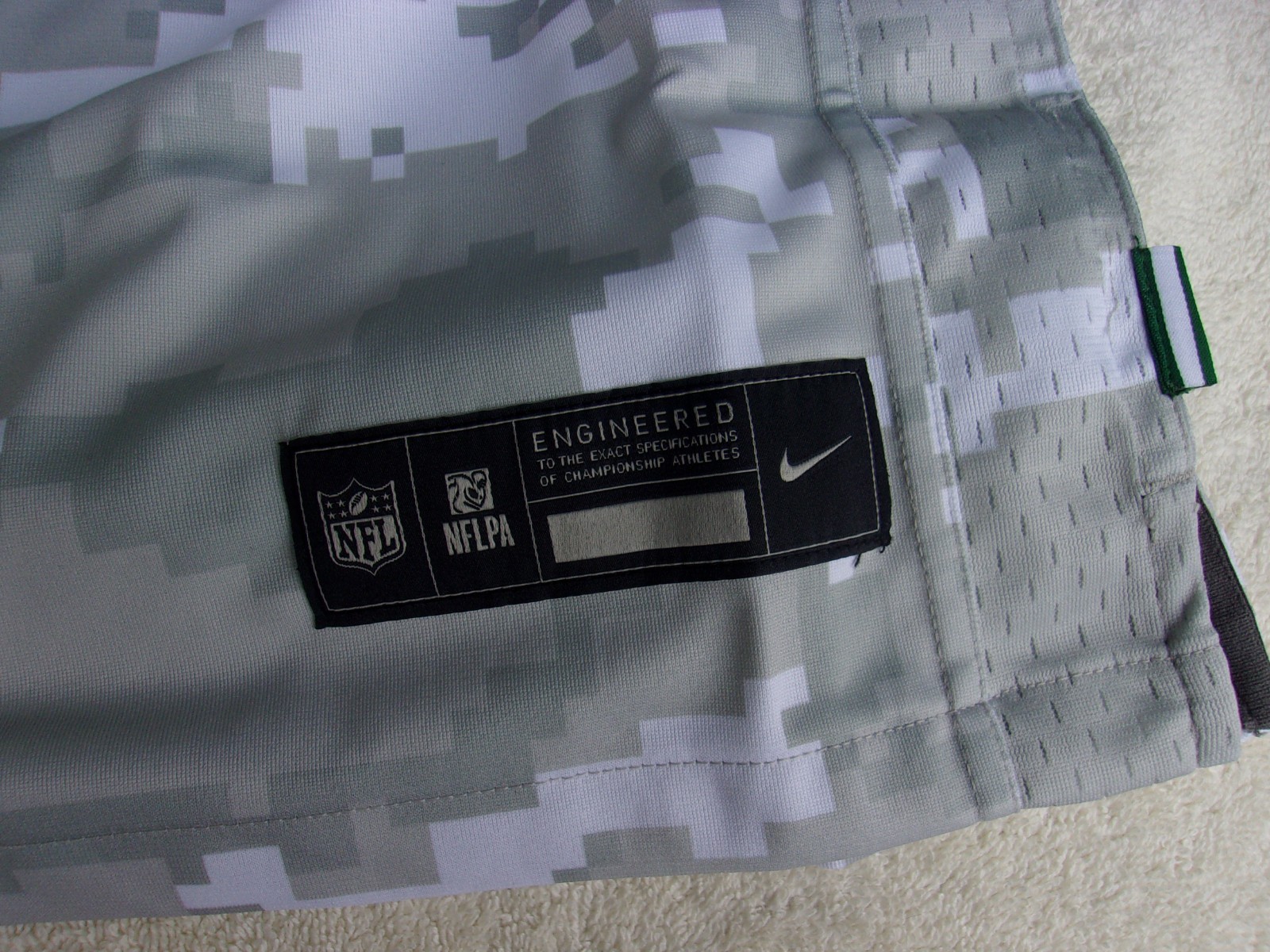 NWT Nike youth football jersey, L, NY Jets, #1, Gardner, Salute to Service, camo
