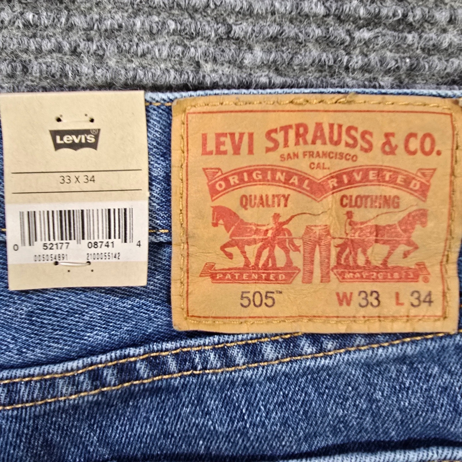 Levi’s 505 Jeans Men’s 33×34 Blue Regular Tall Straight Classic NWT