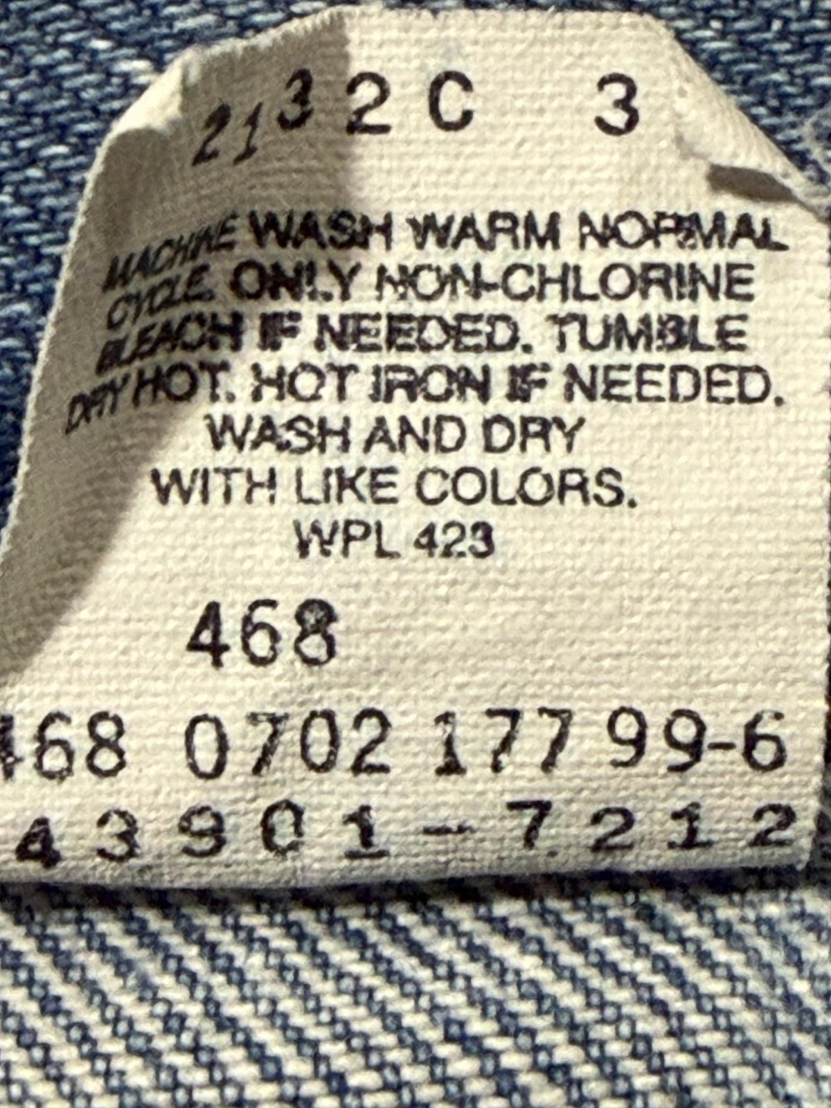 Levis Jeans Mens 34×32 Blue Relaxed Straight Leg Denim Light Wash Casual Classic