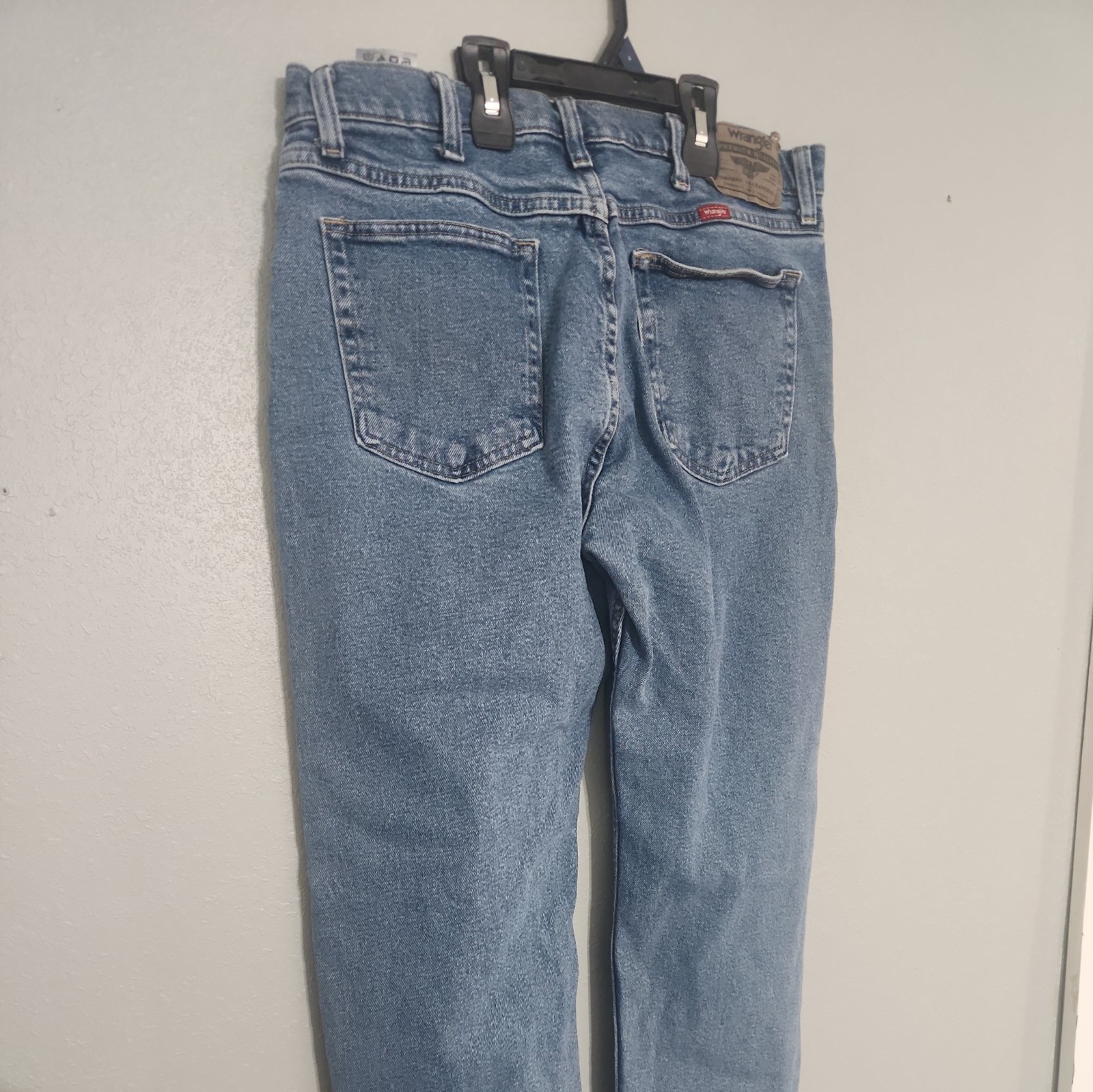 X3 PAIRS Wrangler Men’s Jeans 34×30 Relaxed Fit Blue Denim Straight Leg LOT OF 3