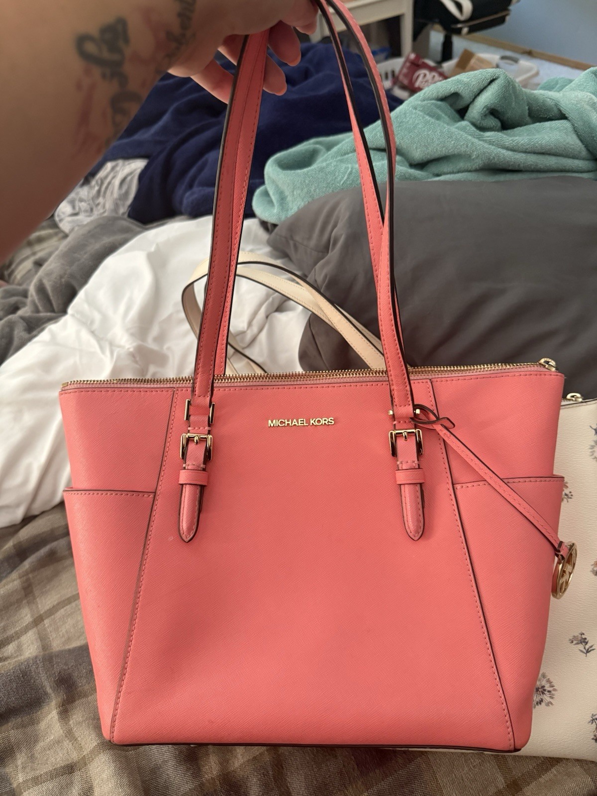 Michael Kors Women’s Pink Zip Tote Shoulder Bag w/ Gold Hardware, Charm