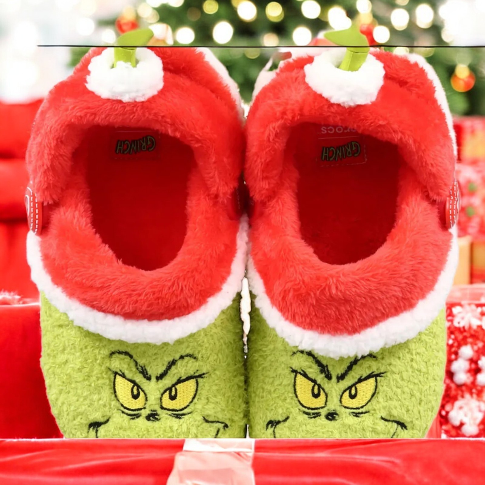 Crocs The Grinch Lined Clog 2025 | ALL ADULT SIZES | Christmas