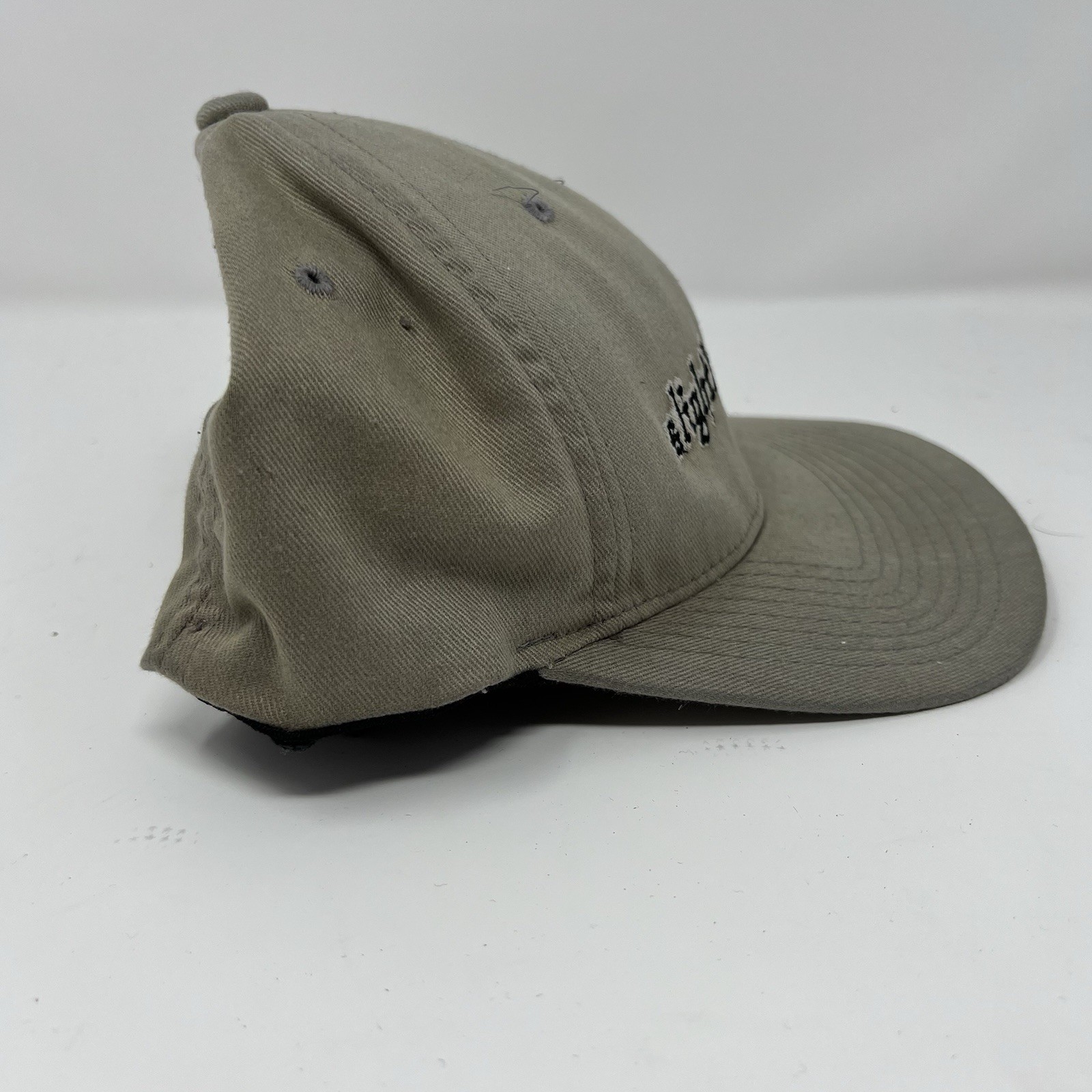 Vintage Slightly Stoopid Hat Mens Small Medium Beige Flexfit Skunk Records RARE