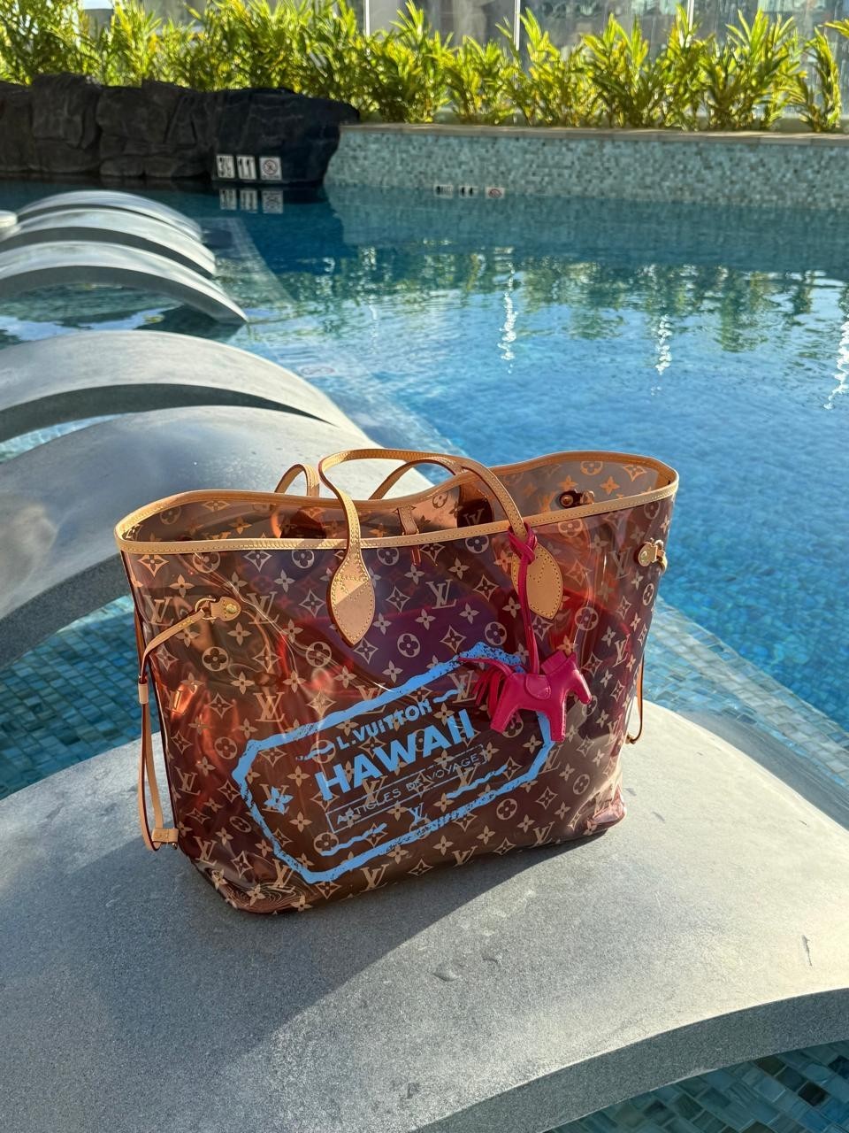 Louis Vuitton Hawaii Neverfull GM PVC Monogram Blue Towel Shoulder Bag Tote LTD