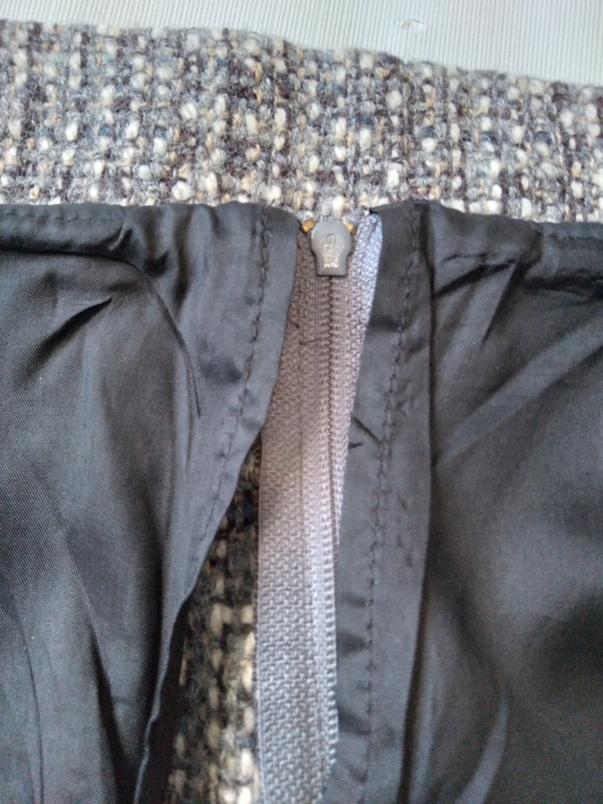 Sisley Gray Fully Lined Tweed Mini Length Wool Blend Skirt Women’s Size 44 US 10