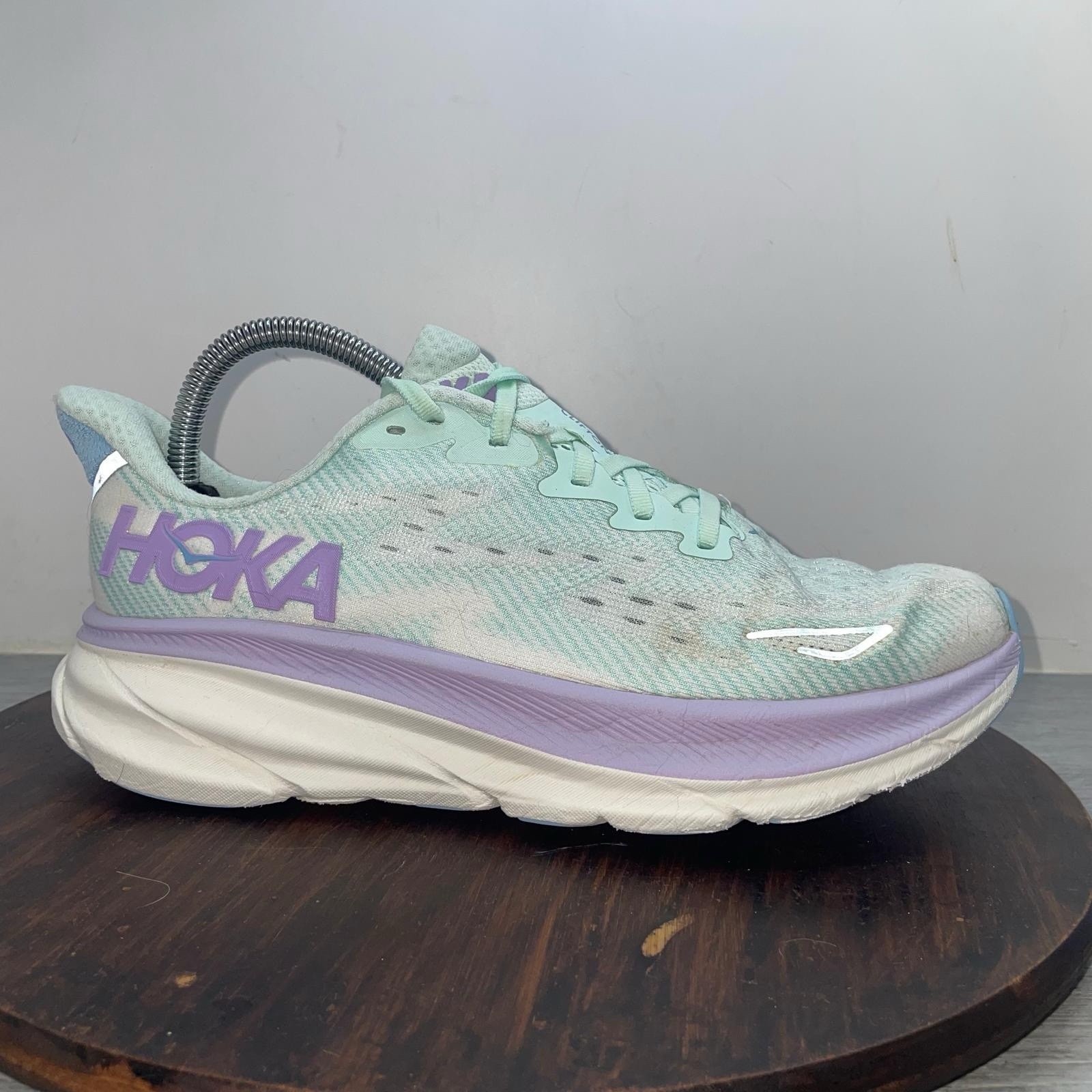 Hoka One One Clifton 9 Women’s 8.5 B Blue Purple Running Walking Shoes Sneakers