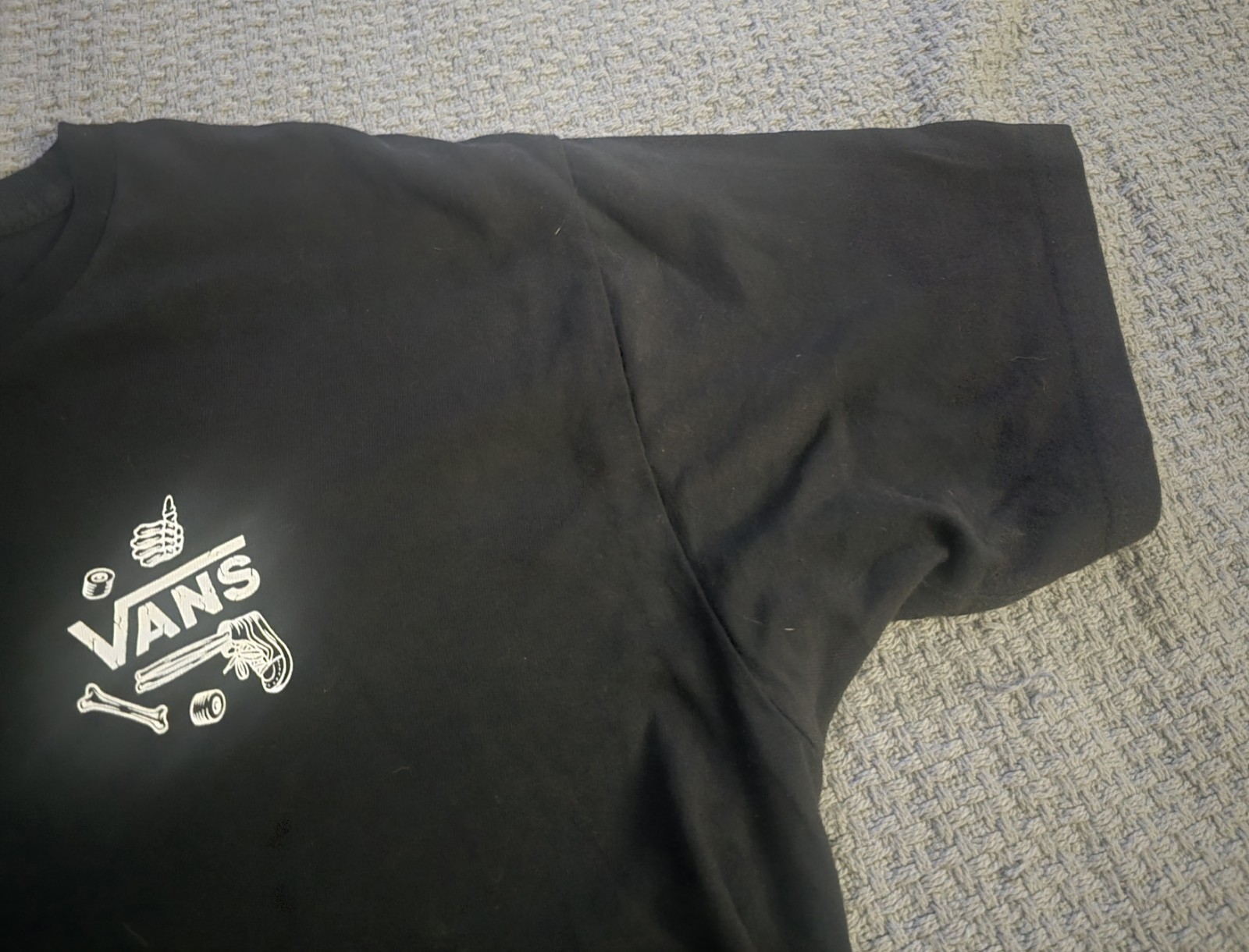 Vans Off The Wall Distressed Skeleton Graphic Tee Black Large size L