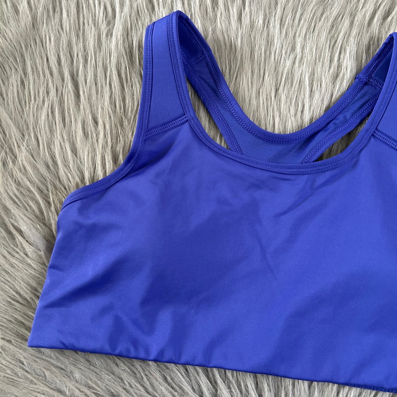 Avia Wirefree Sports Bra Women’s Size Medium Blue Racerback Medium Support NEW