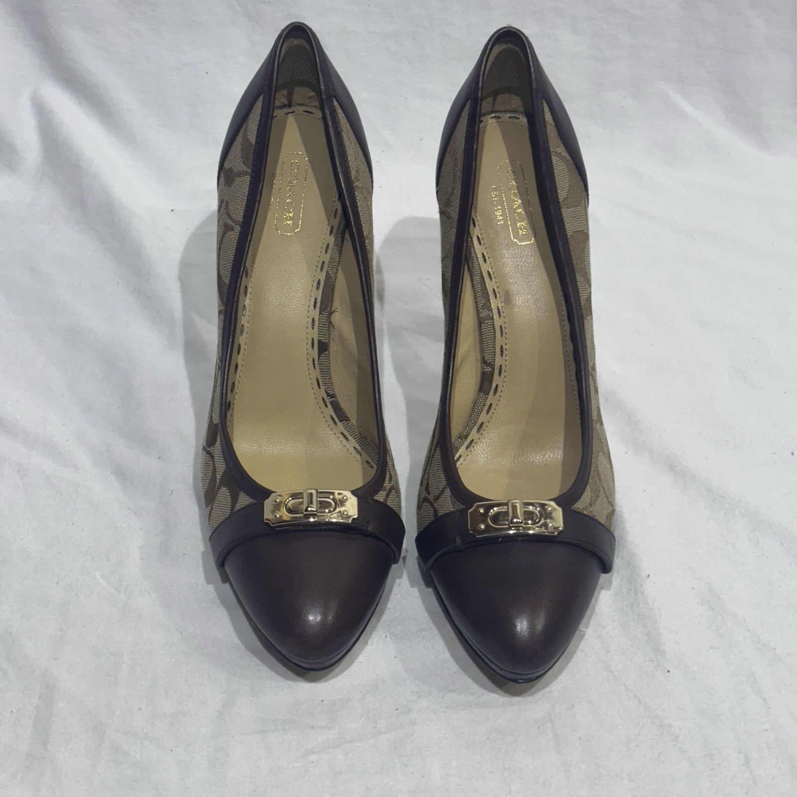 Coach Signature Canvas & Leather Heels Pumps Brown Tan Size 9.5B Stiletto
