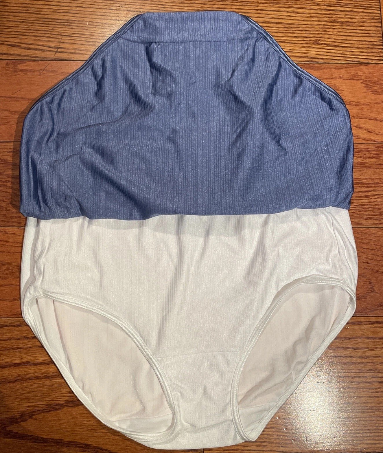 Womens Brief Panty Radiant Vanity Fair 3 Pair Comfort Stretch Panties Small 5