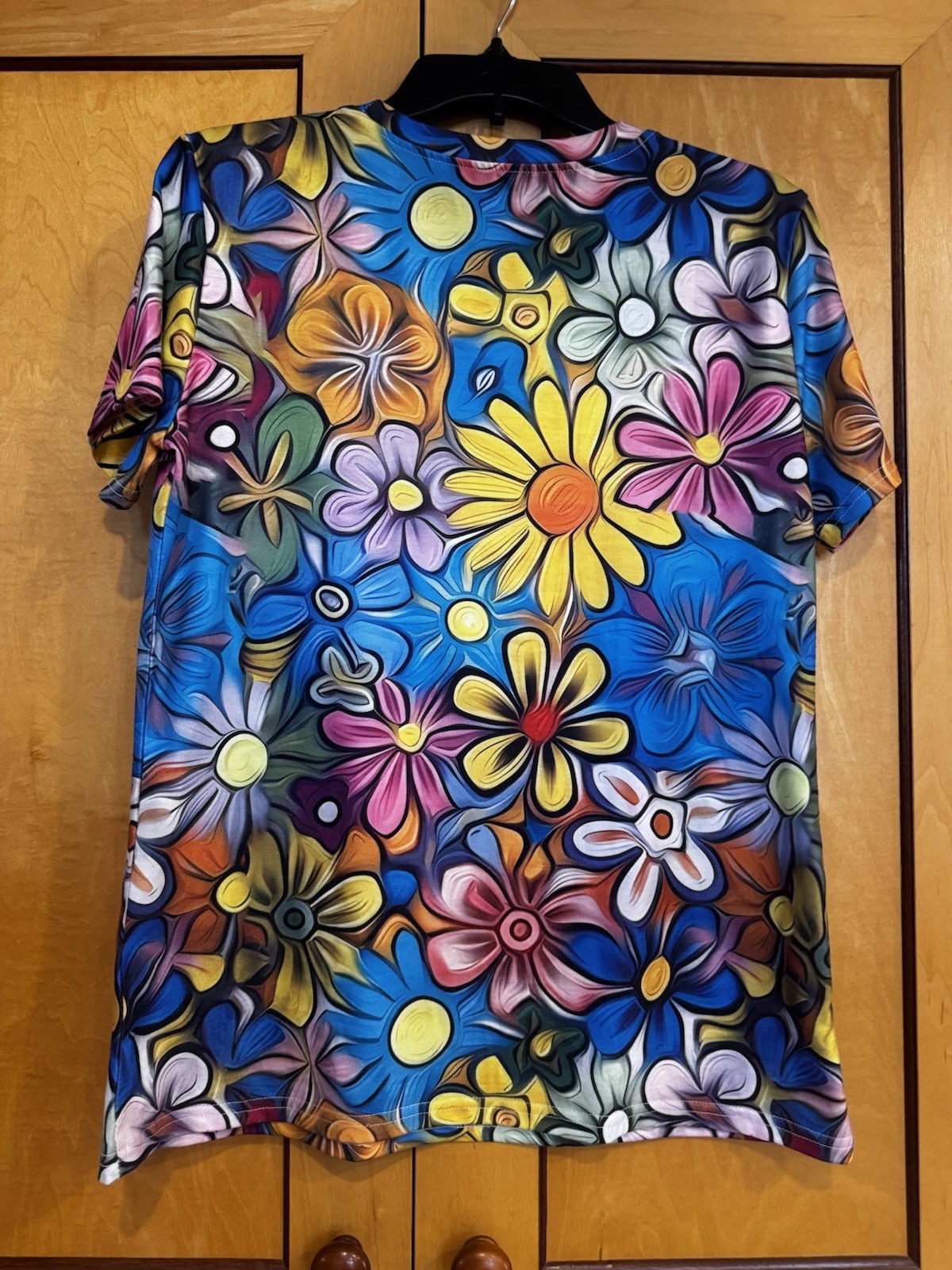 Women’s Multicolor Floral Crew Neck Short Sleeve Pullover T-Shirt M