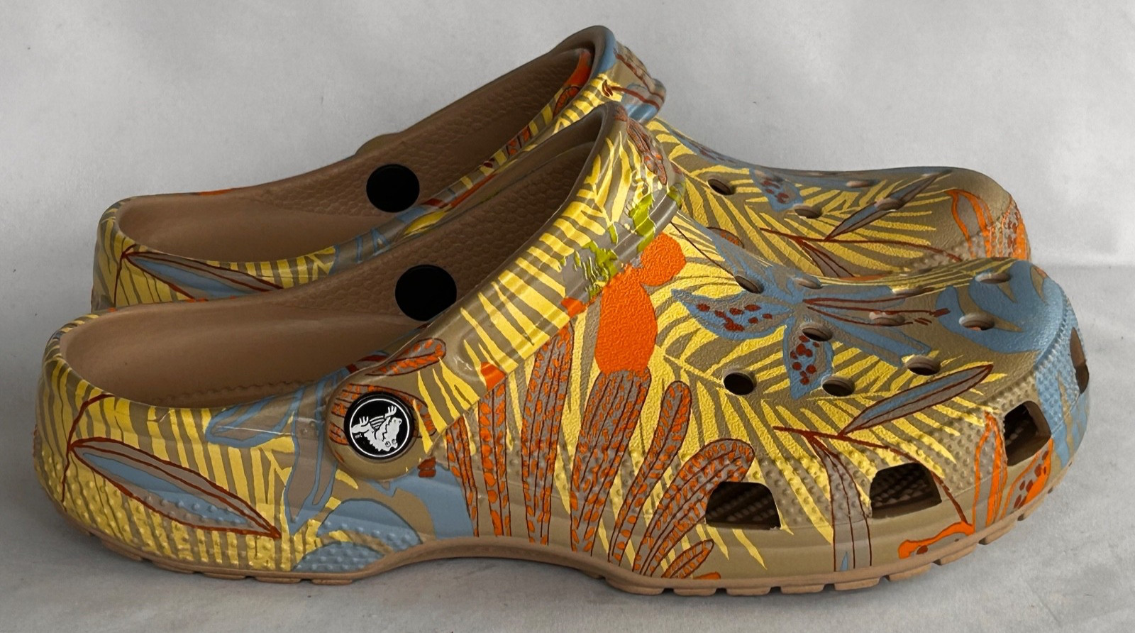 CROCS CLASSIC RETRO RESORT CLOGS Floral Multi Slip On Comfort Shoes W 8 M 6 EXC!