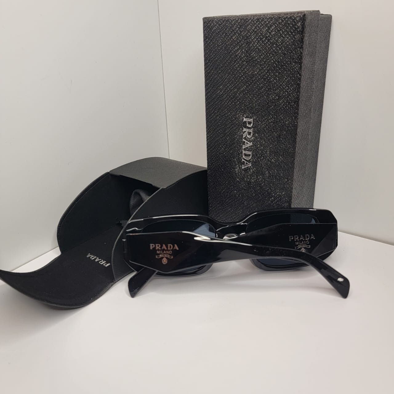 PRADA Milano Women’s Rectangular Chic Sunglasses Black Frame Gray Tinted UV400
