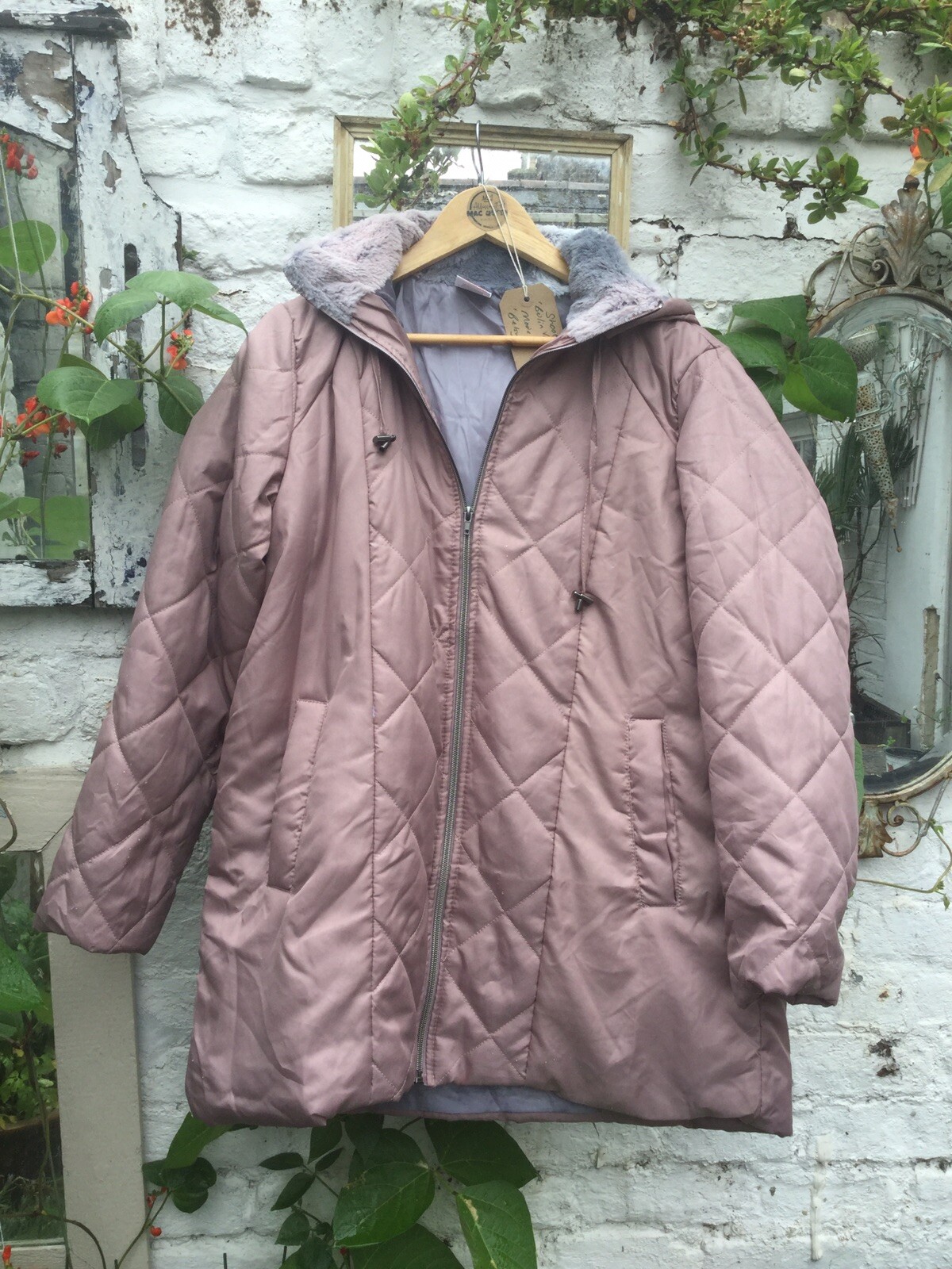 WOMENS COAT PINK QUILTED PARKA DESIGNER VINTAGE VGC WORN ON FILM INC UK PP