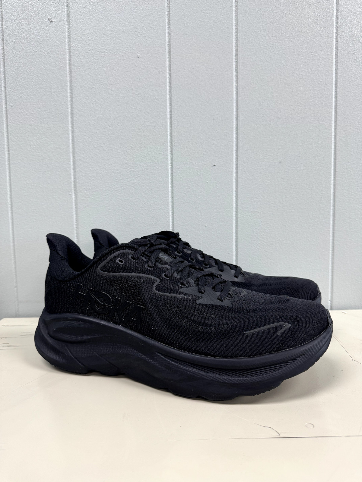 Hoka One One Clifton 10 Black 1162030-BBLC Mens New