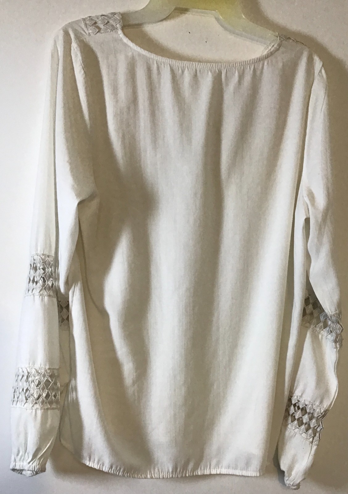 Woman’s White Medium Embellished Long Sleeve Blouse