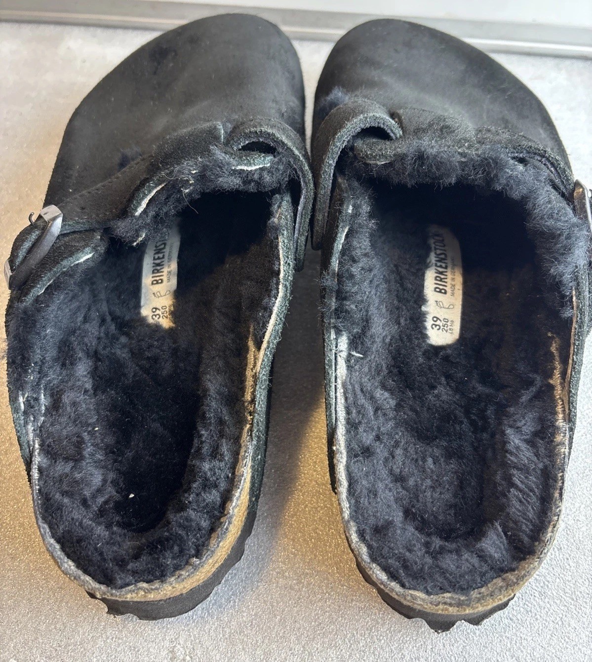 Birkenstock Suede Boston Black Shearling Size 39 US W -8-M-6 Clogs Slides