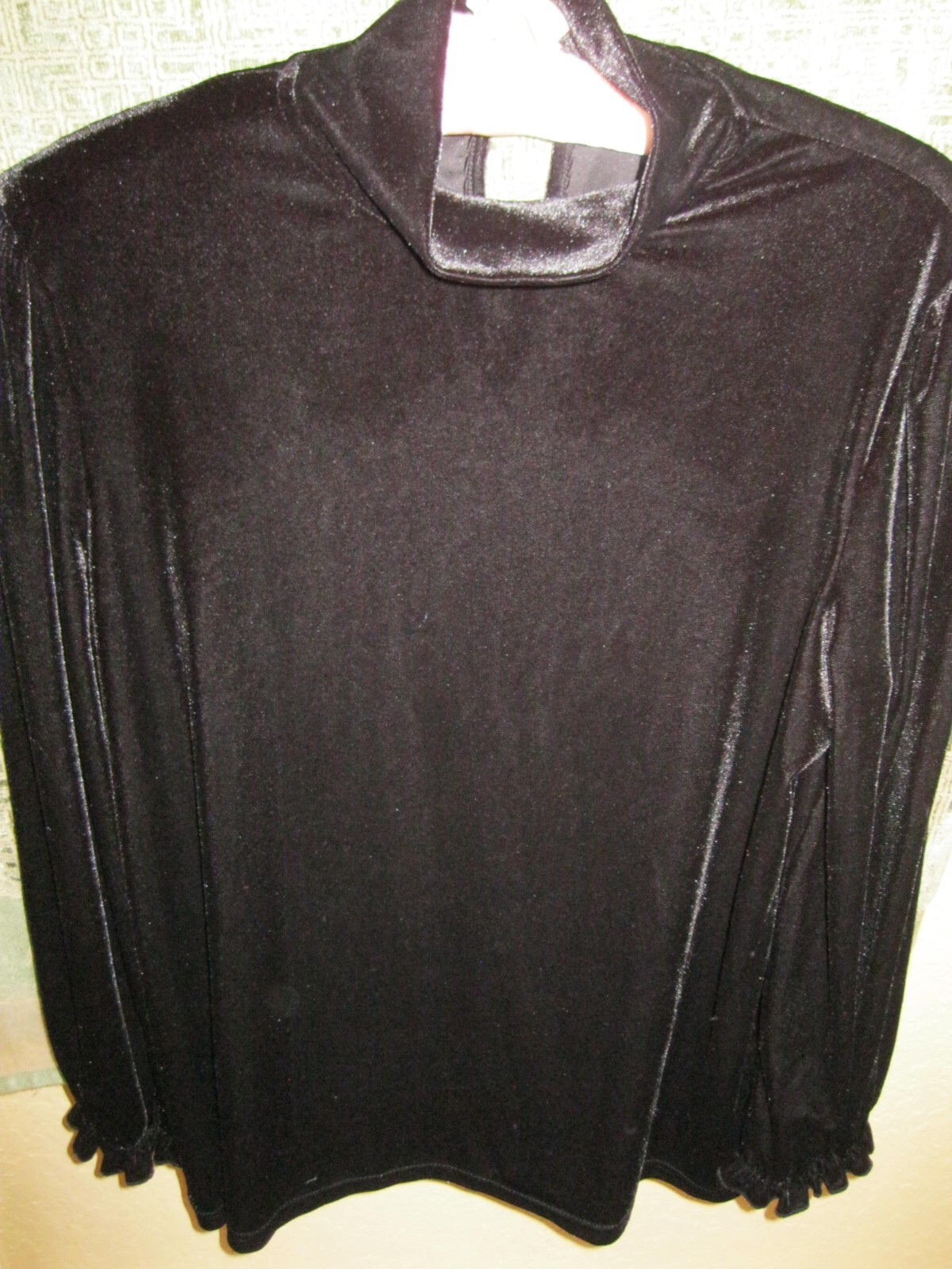 SUZANNE BETRO LABEL,BLACK VLEVET TOP W/ L/S & HIGH NECK, SZ M.,POLYESTER/SPANDEX