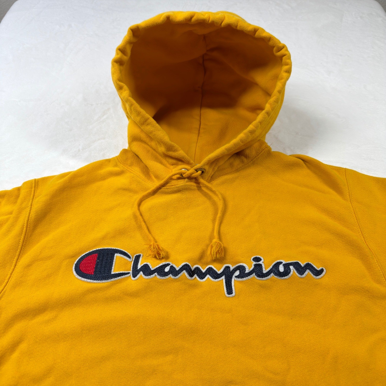 Champion Reverse Weave Hoodie Mens Medium Gold Yellow Good Script Logo GF68 BYC
