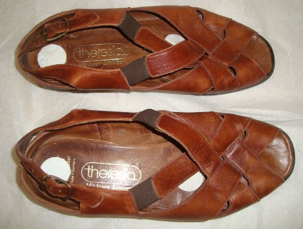 Theresia Mit losen Einlagen made in Germany Sandals marked size 6 ( U.S. 8-9)