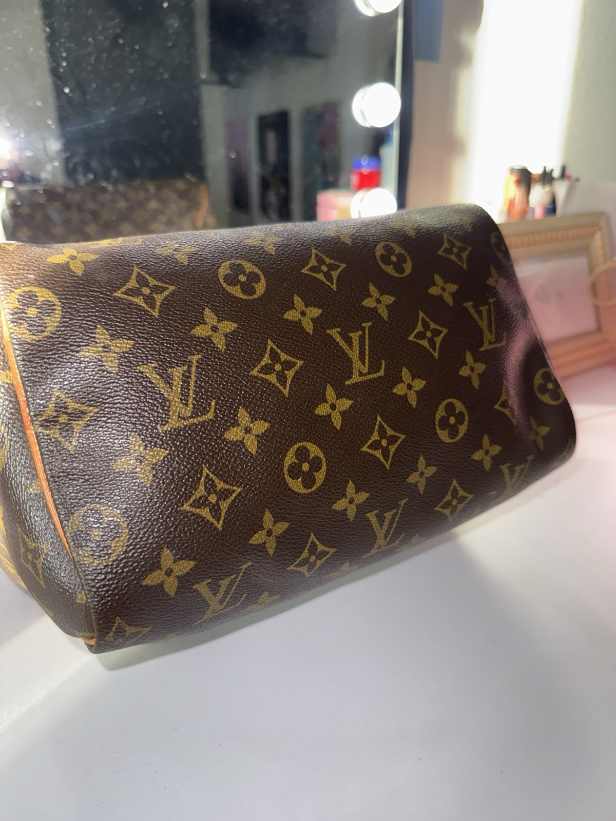 Louis Vuitton Speedy 25 Authentic Handbag Pre-owned Good Condition No Box