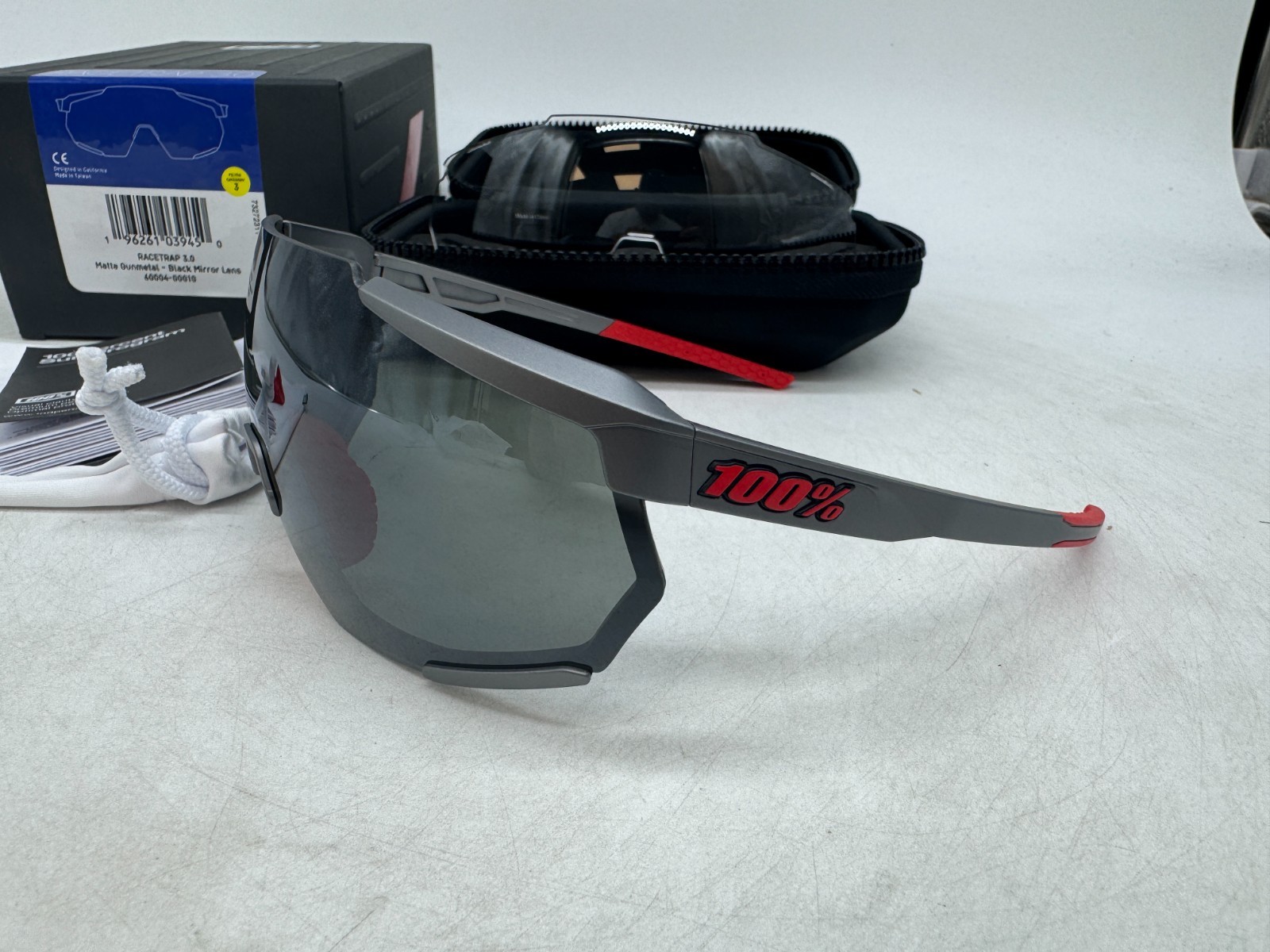 100% Racetrap 3.0 Performance HD Sunglasses Sport HiPER Black Mirror Lens UV400