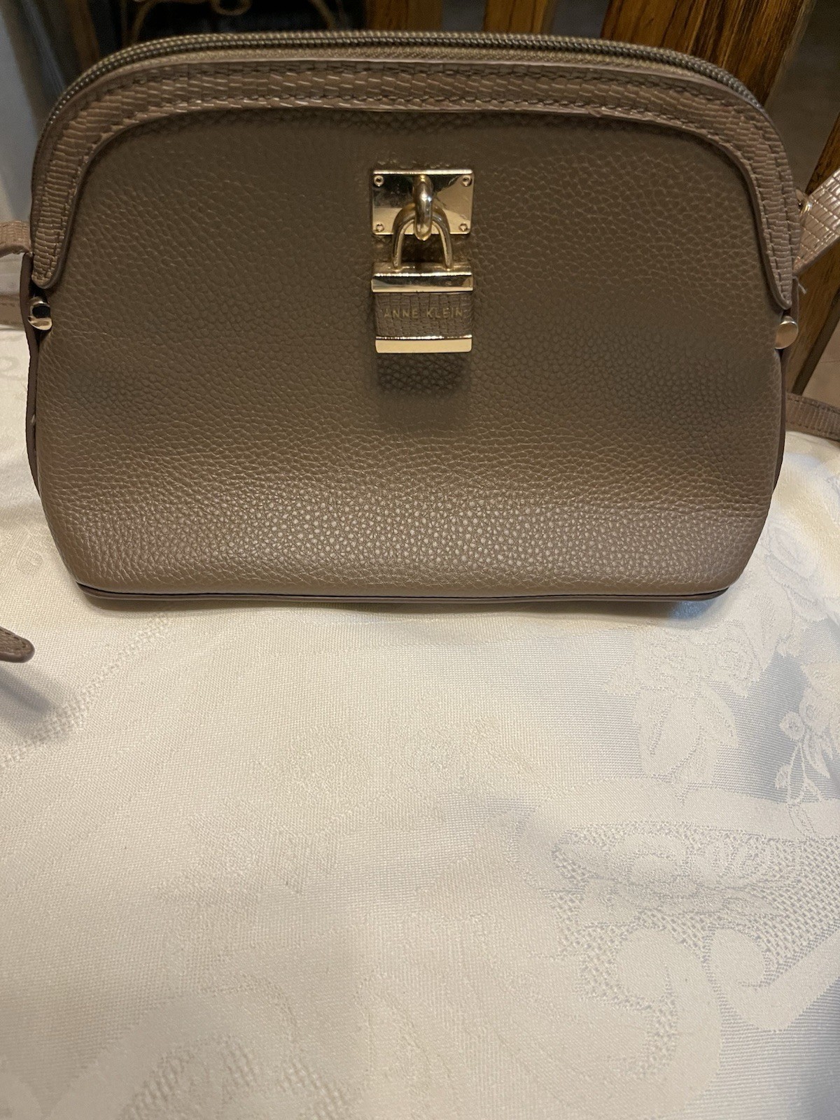 Smalls Anne Klein Crossbody Purse Brown Gold Hardware Faux Leather